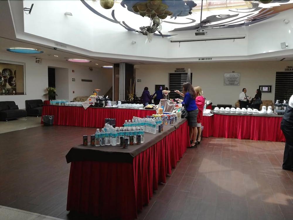 Restaurant Suites Inn La Muralla Metepec