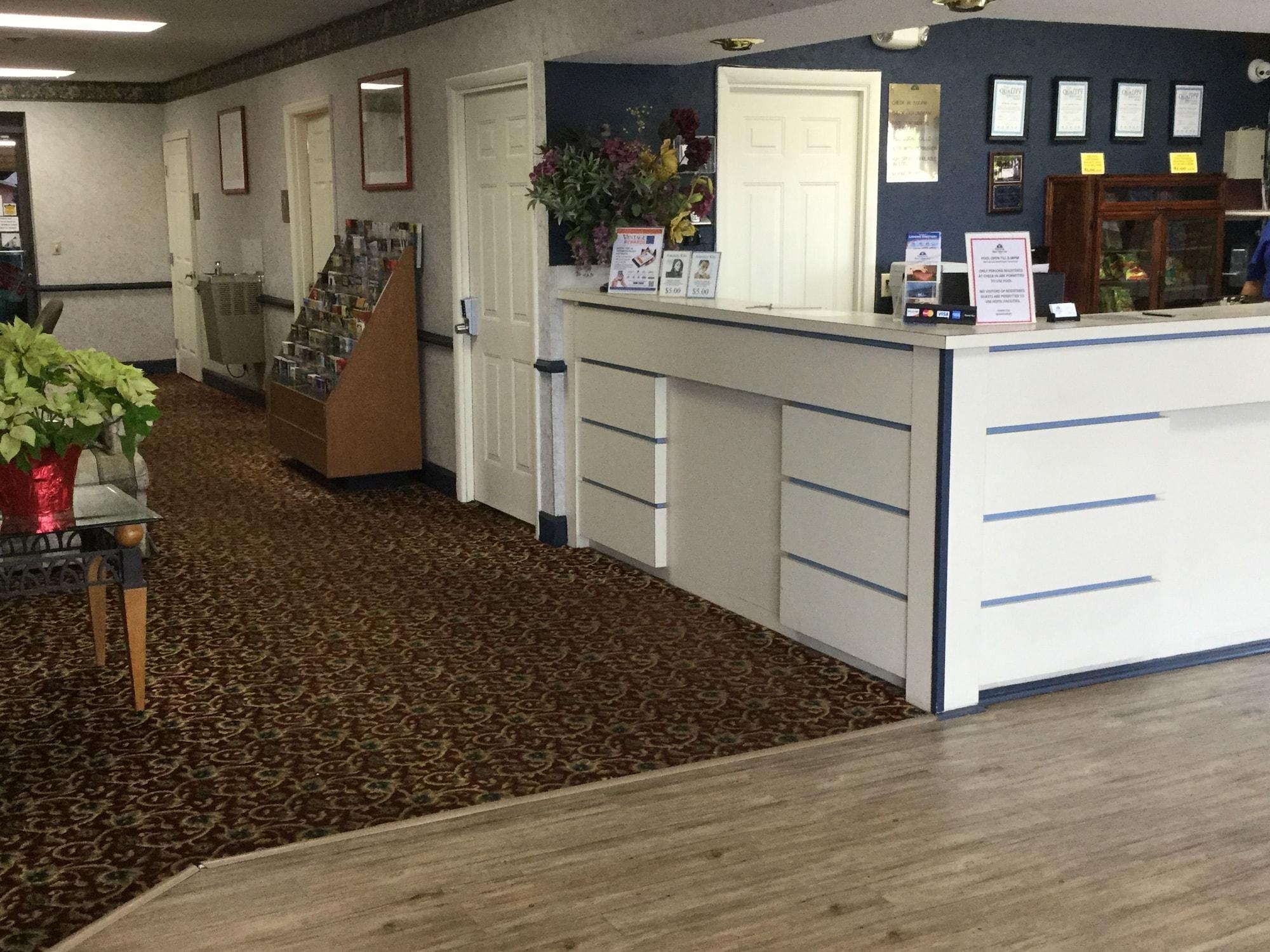 Vista Lobby Americas Best Value Inn Goodlettsville Nashville N