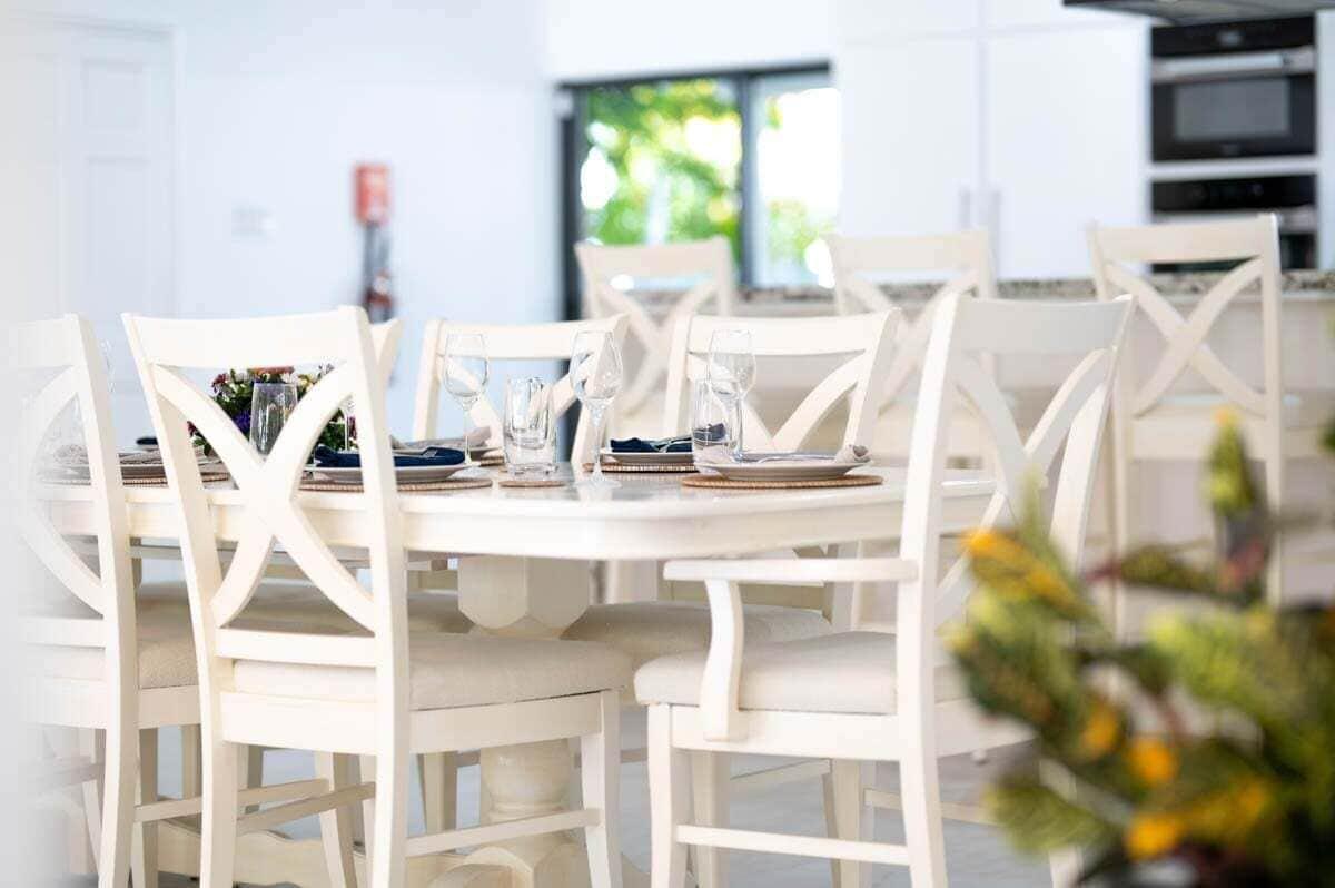 Restaurant Moonflower by BSL Rentals