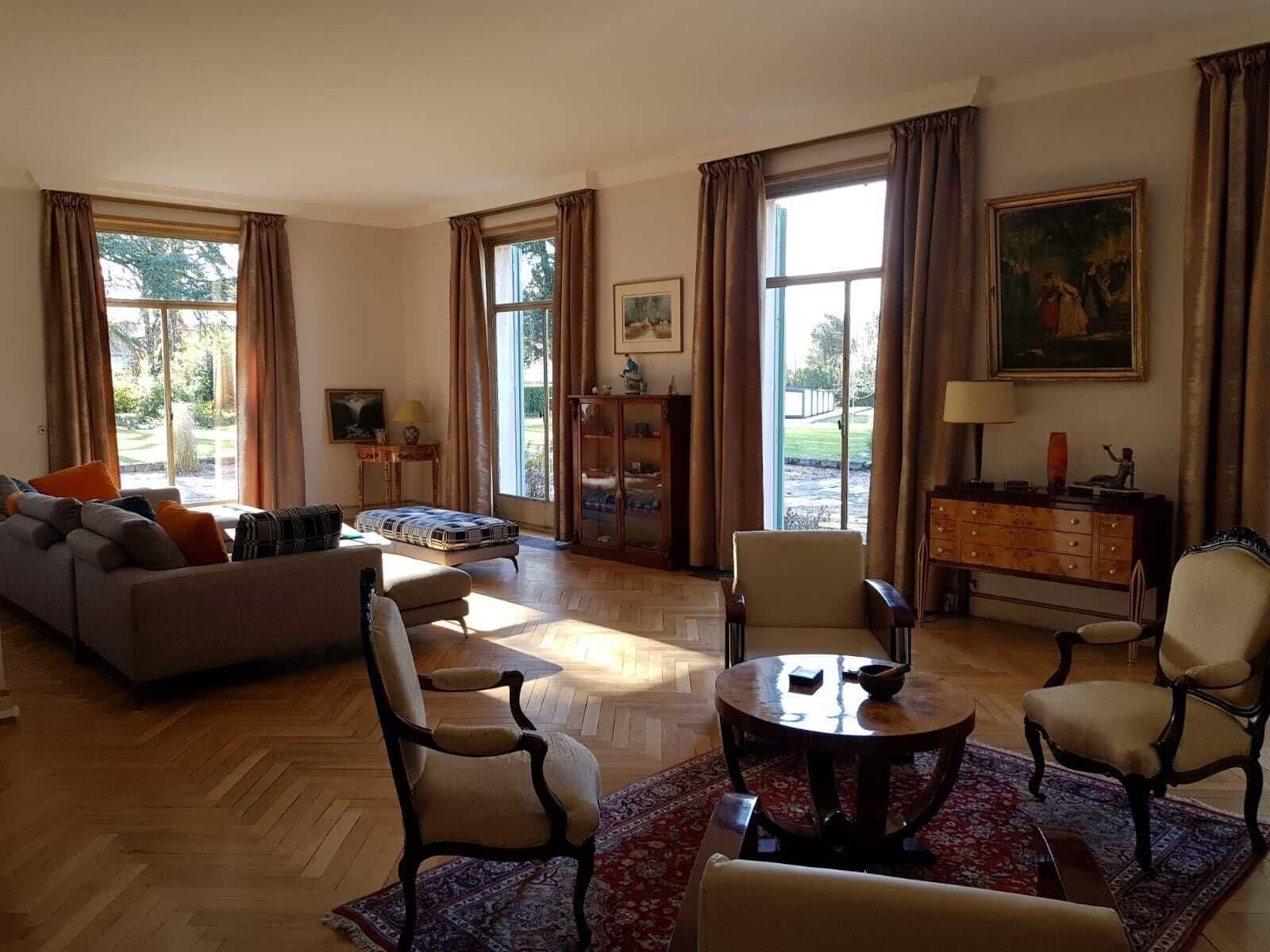 Bar/Salón Guest Room Le Parc