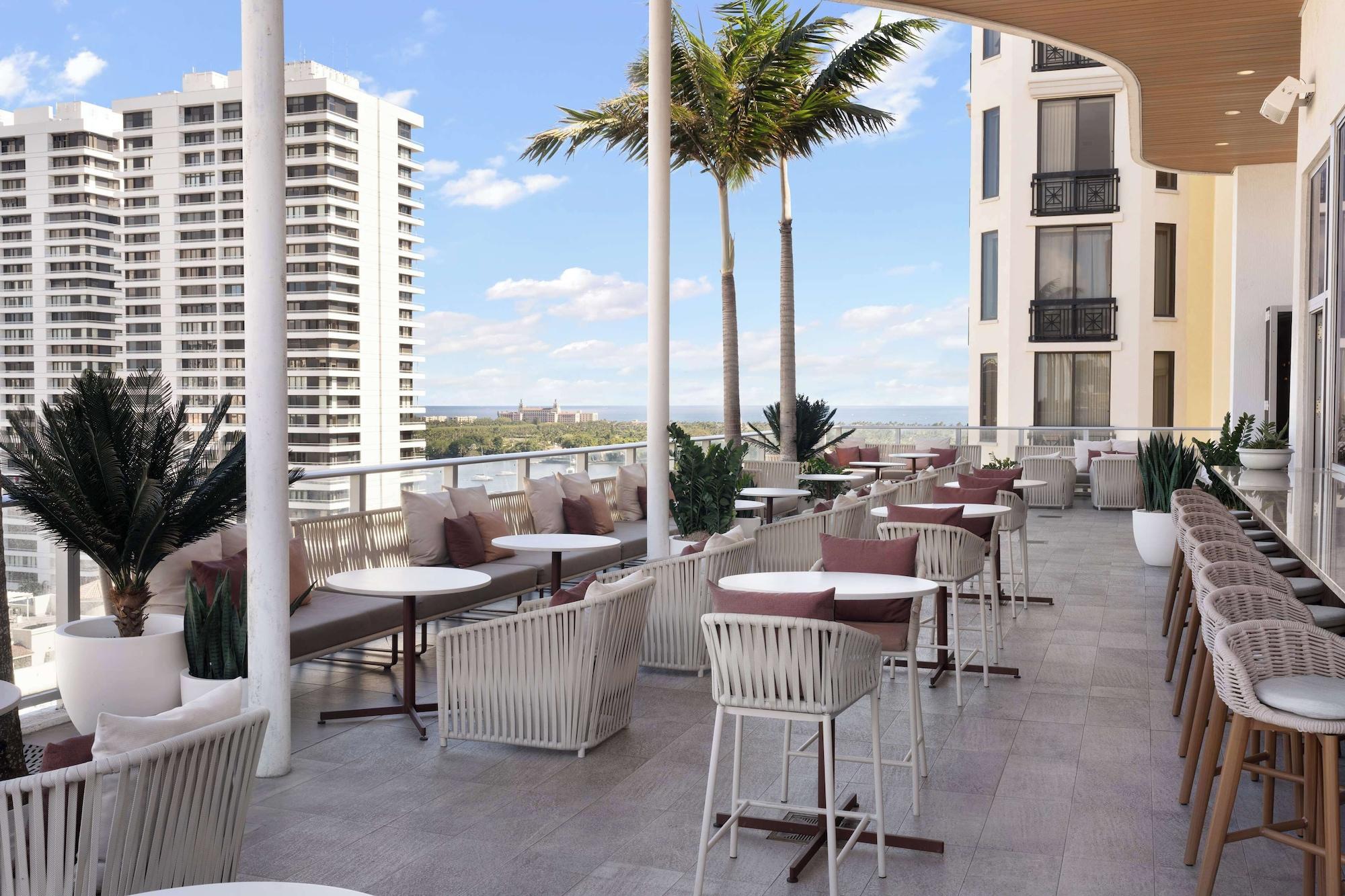 Restaurant Canopy by Hilton West Palm Beach Downtown