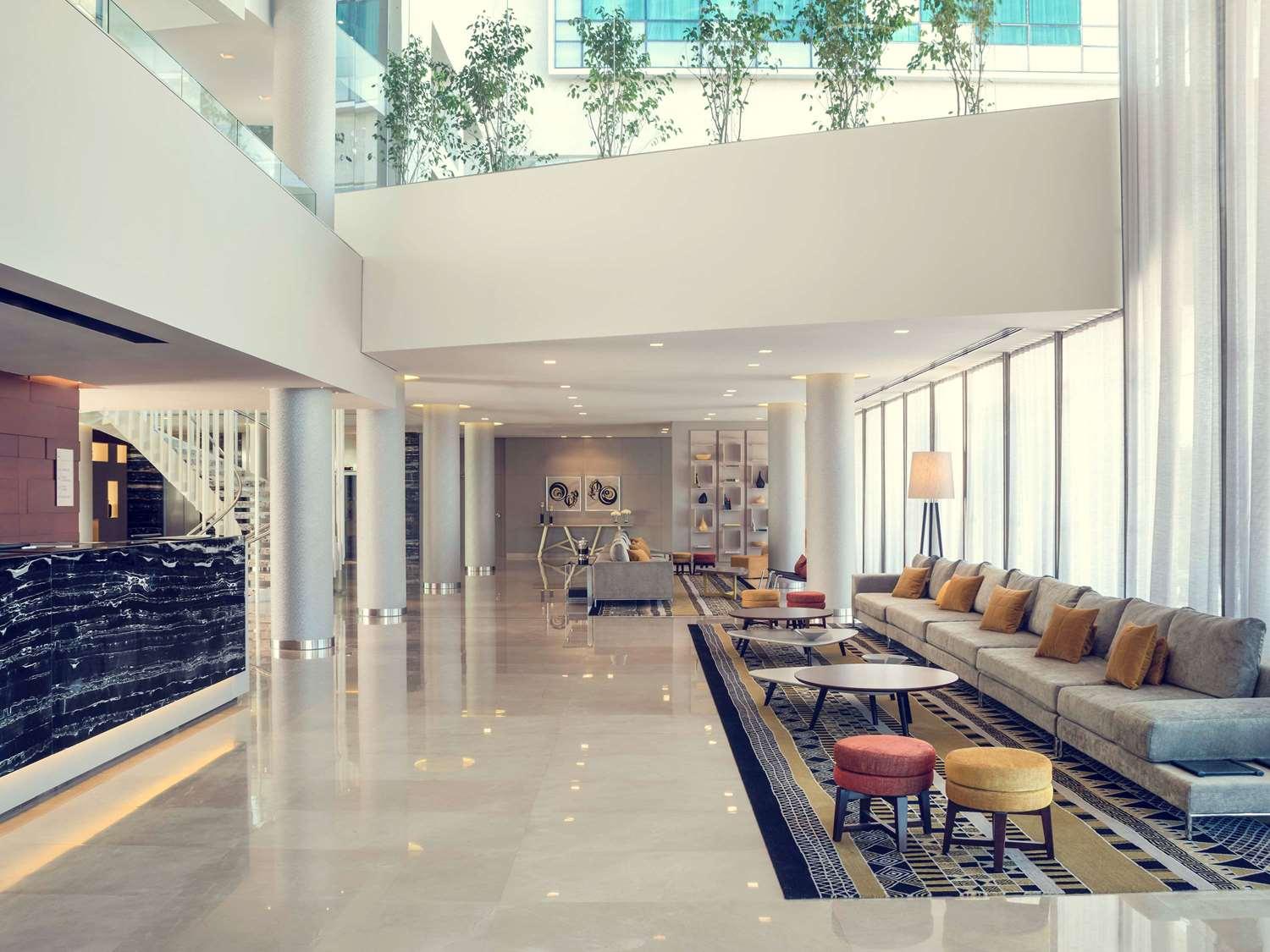 Vista Exterior Mercure Santa Rosa