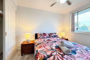 Renta temporal - Glenmore Park Family Holiday Home Sleeps 10 Near Blue Mountains, Penrith
