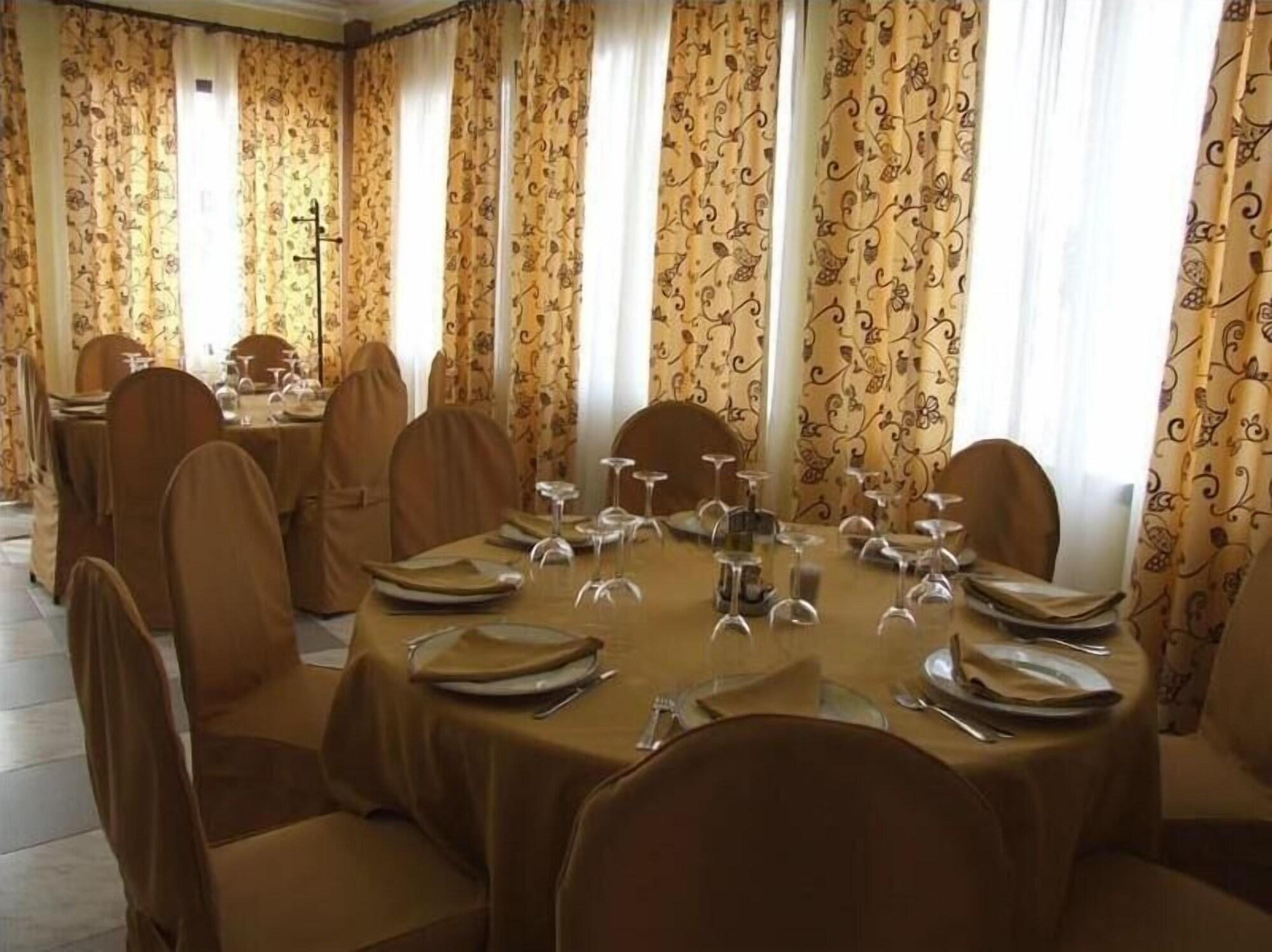 Restaurant Hostal Parador de los Galanes