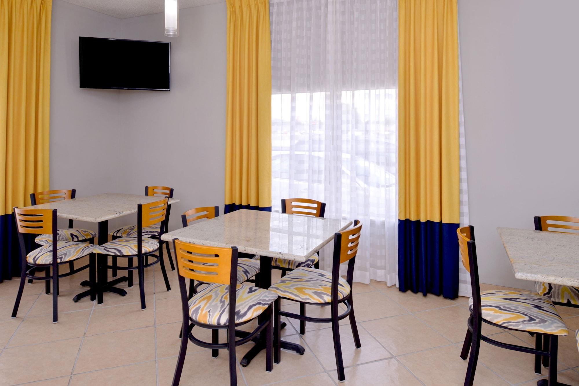 Restaurant Americas Best Value Inn Monroeville