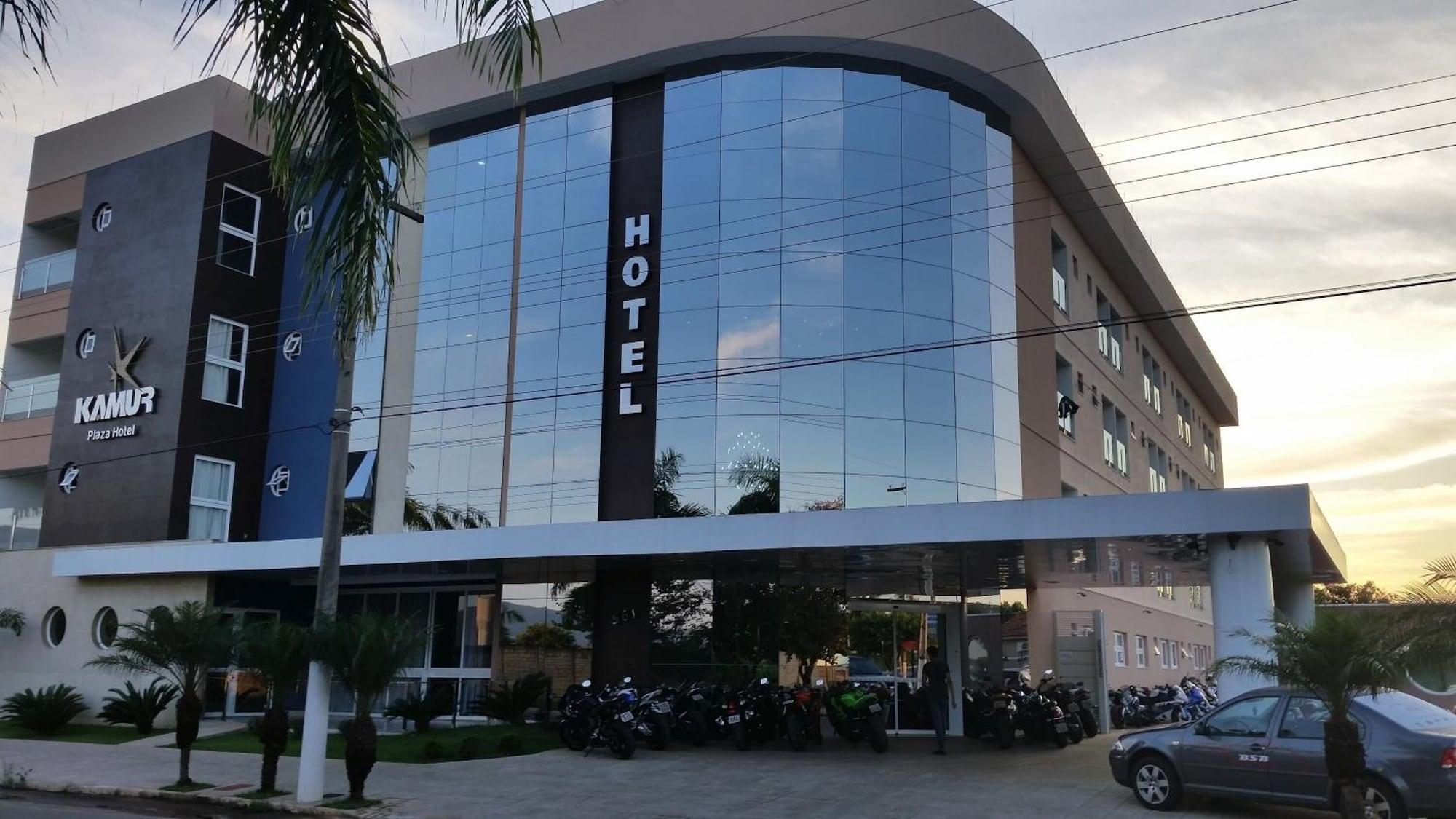 Vista Exterior Kamur Plaza Hotel