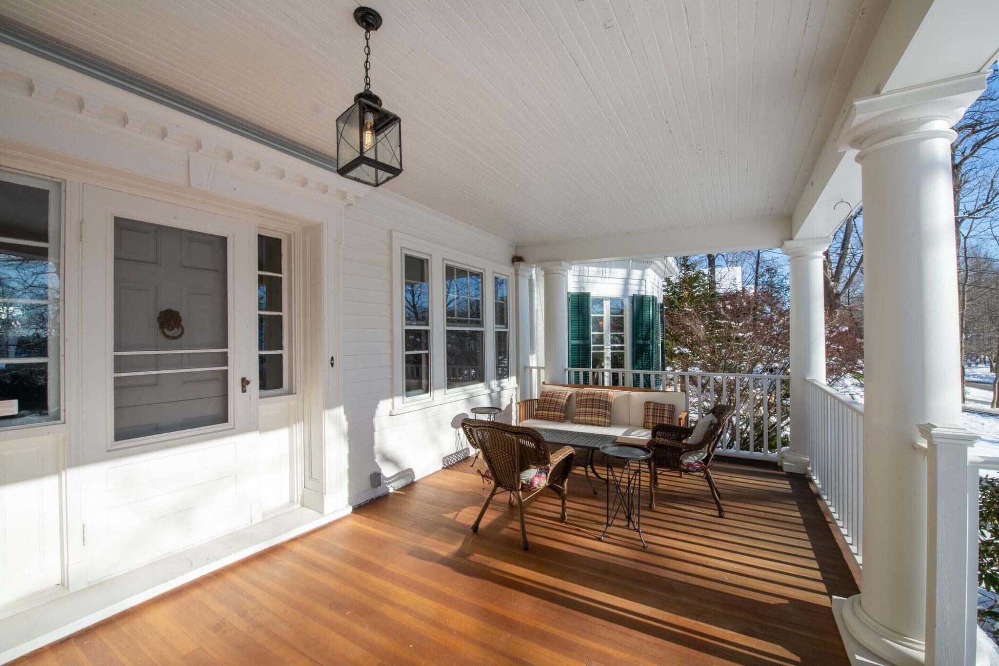 Vista Exterior Birchwood Inn