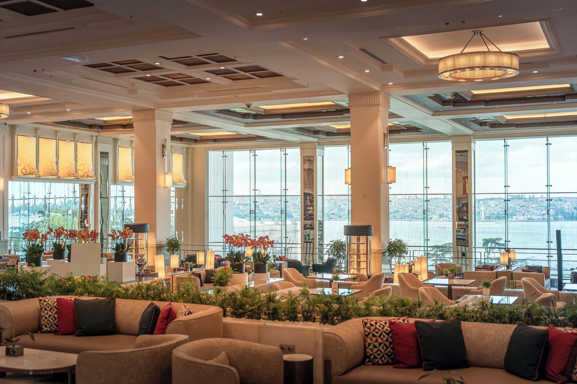 Vista Lobby Swissotel The Bosphorus Istanbul