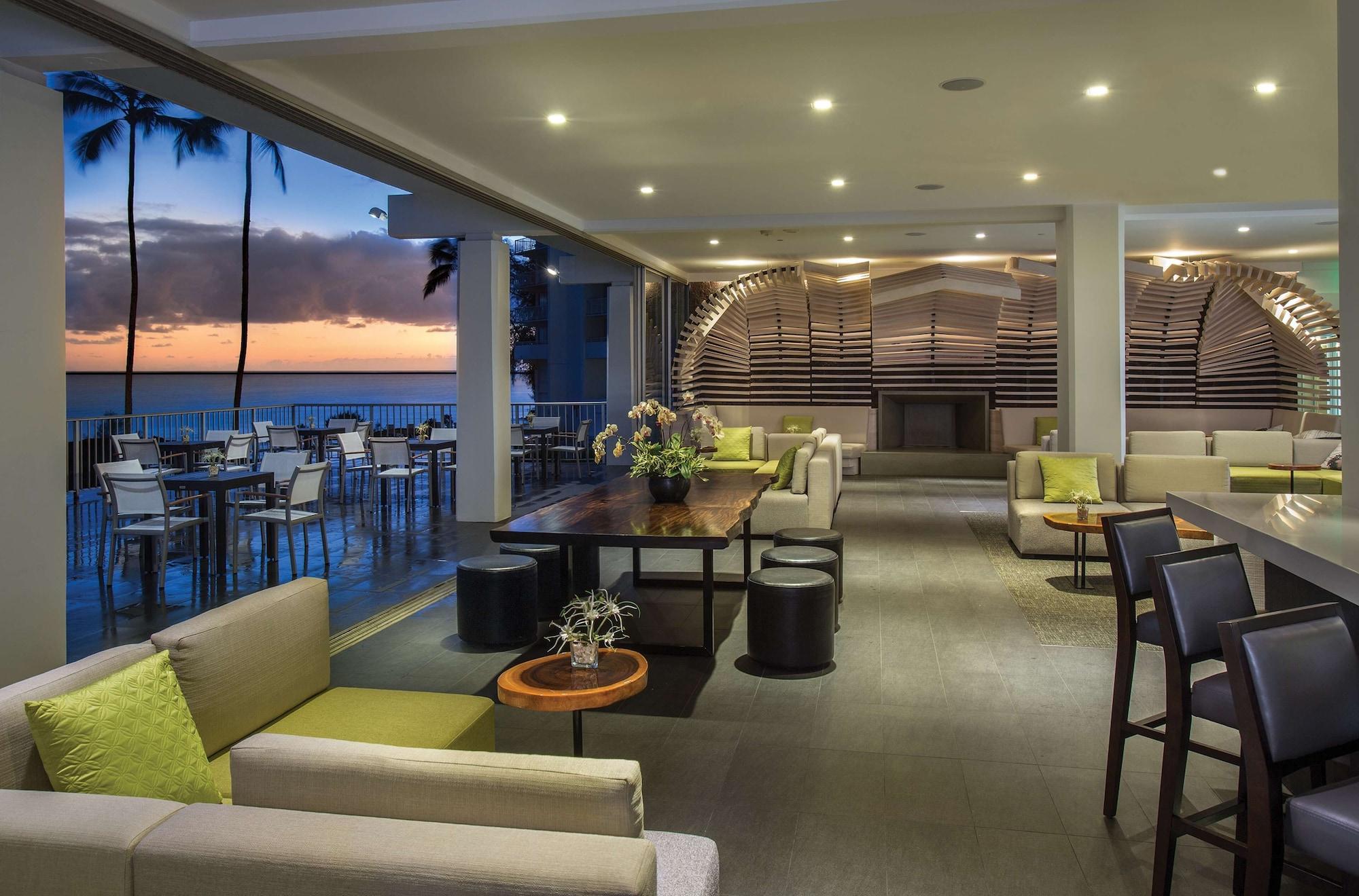 Vista Lobby Grand Naniloa Hotel Hilo - a Doubletree by Hilton