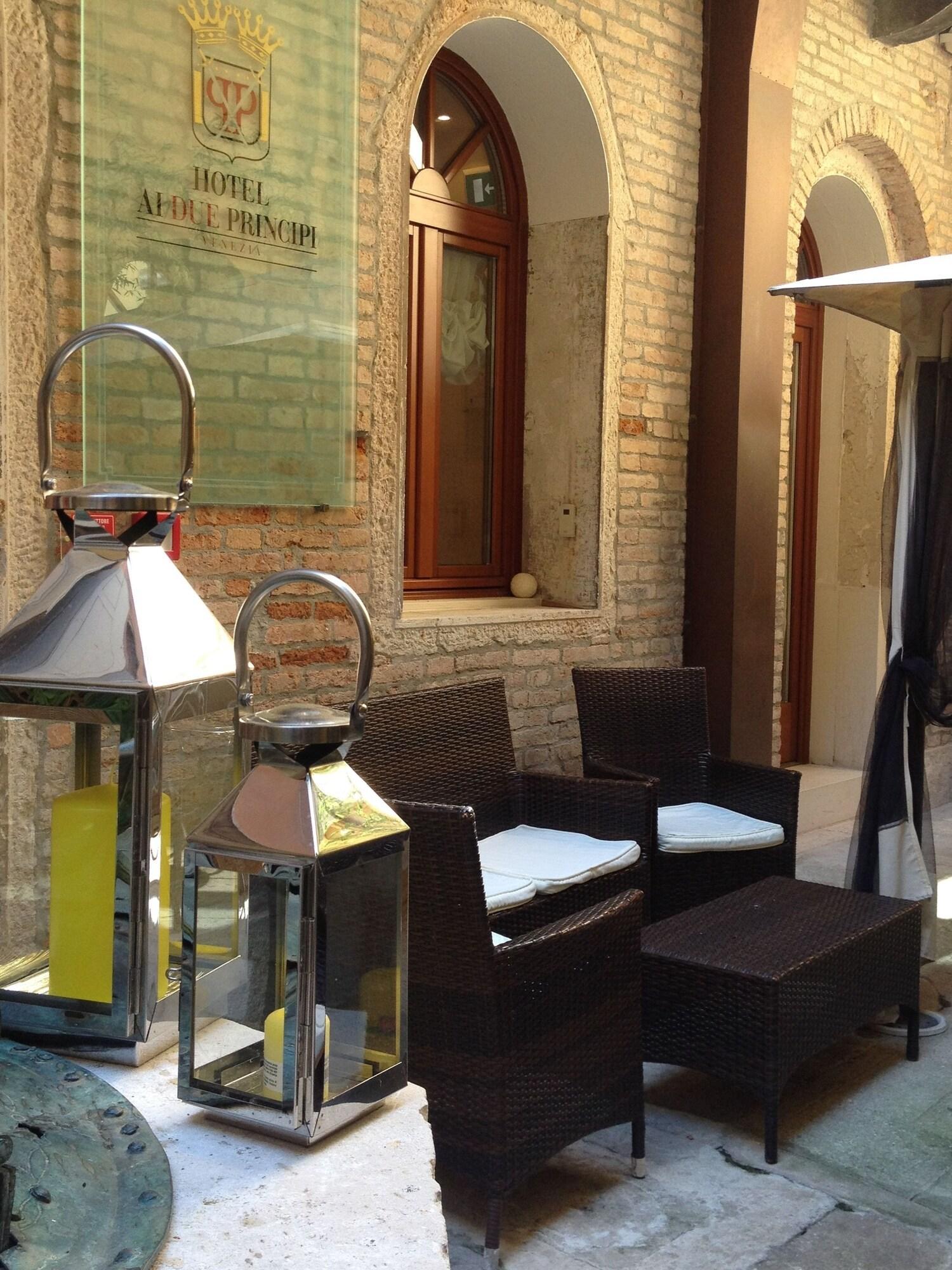 Vista Exterior Hotel Ai Due Principi