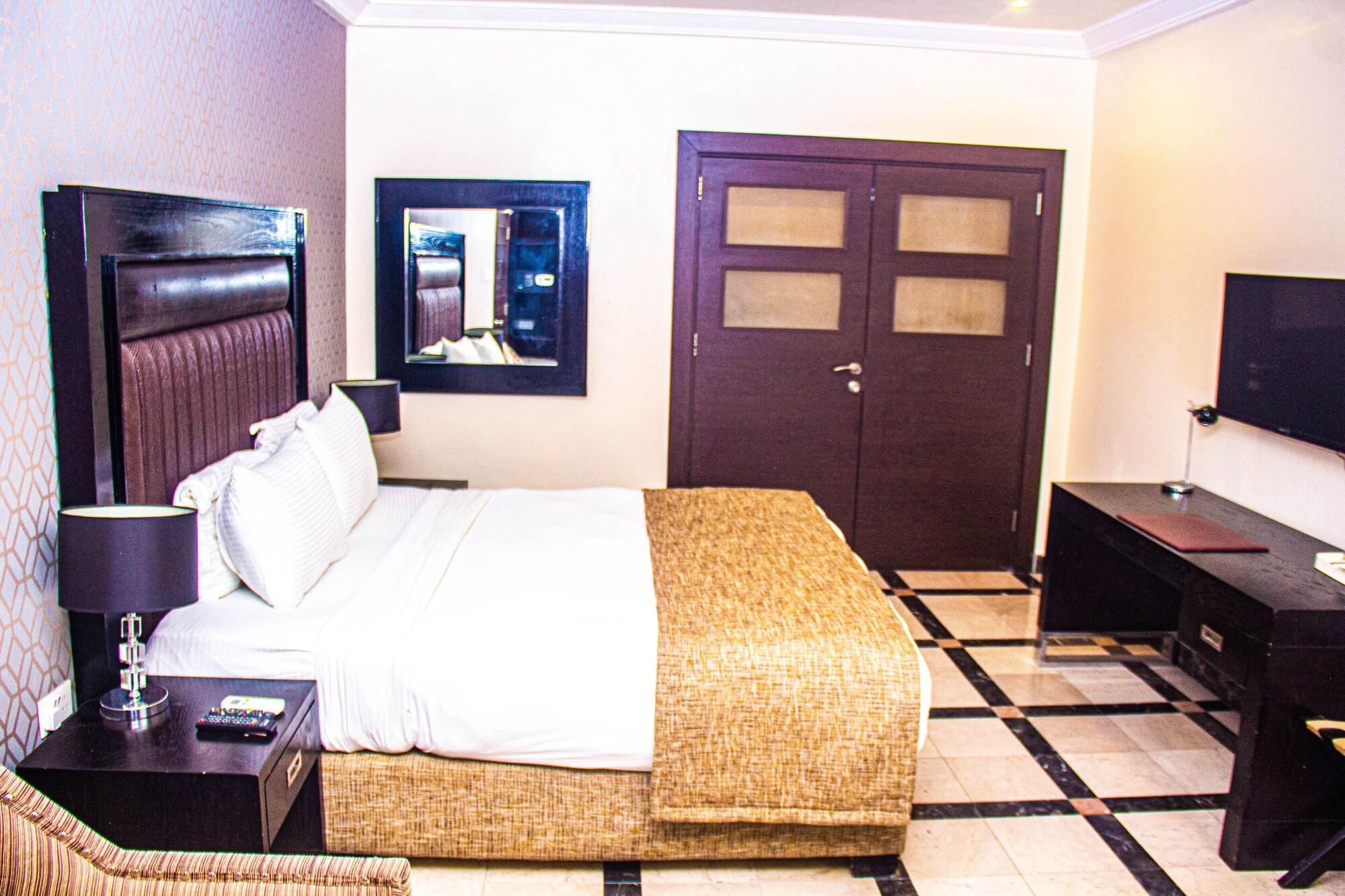 Vista Exterior Hotel Quo Vadis