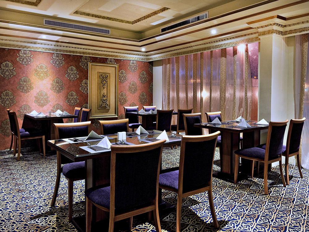 Restaurant Auris Al Fanar Hotel