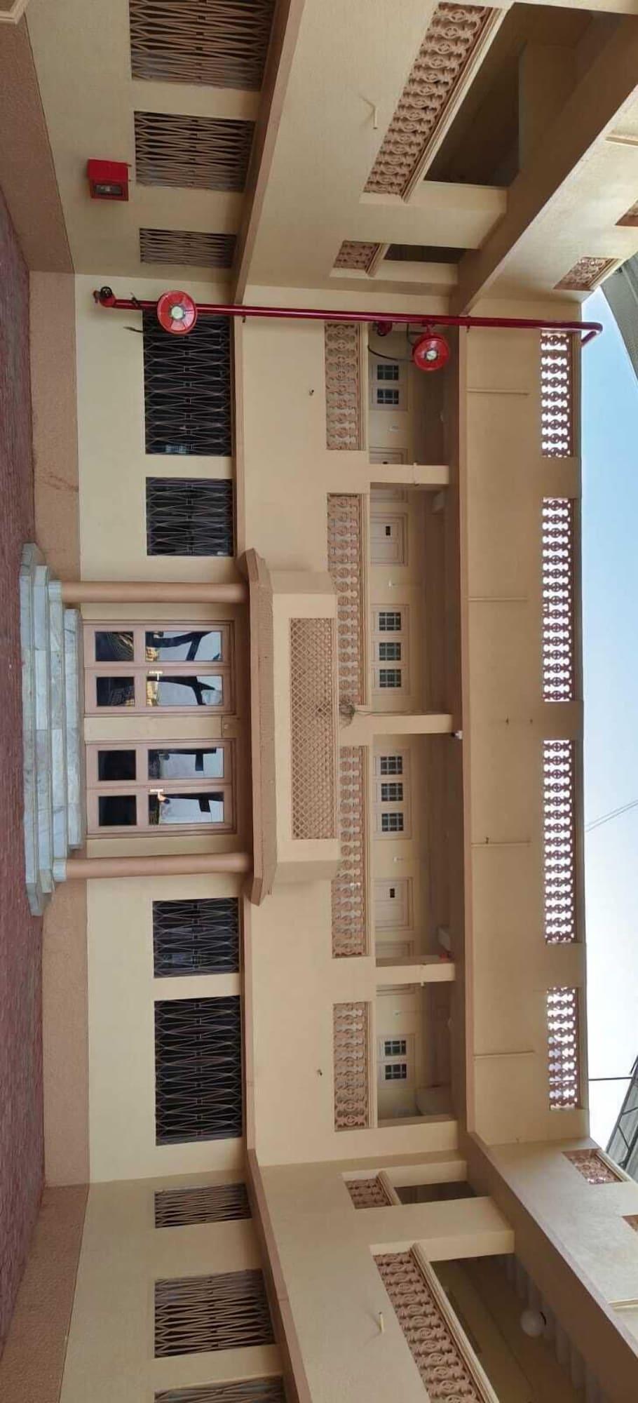 Varios The Grand Pratap