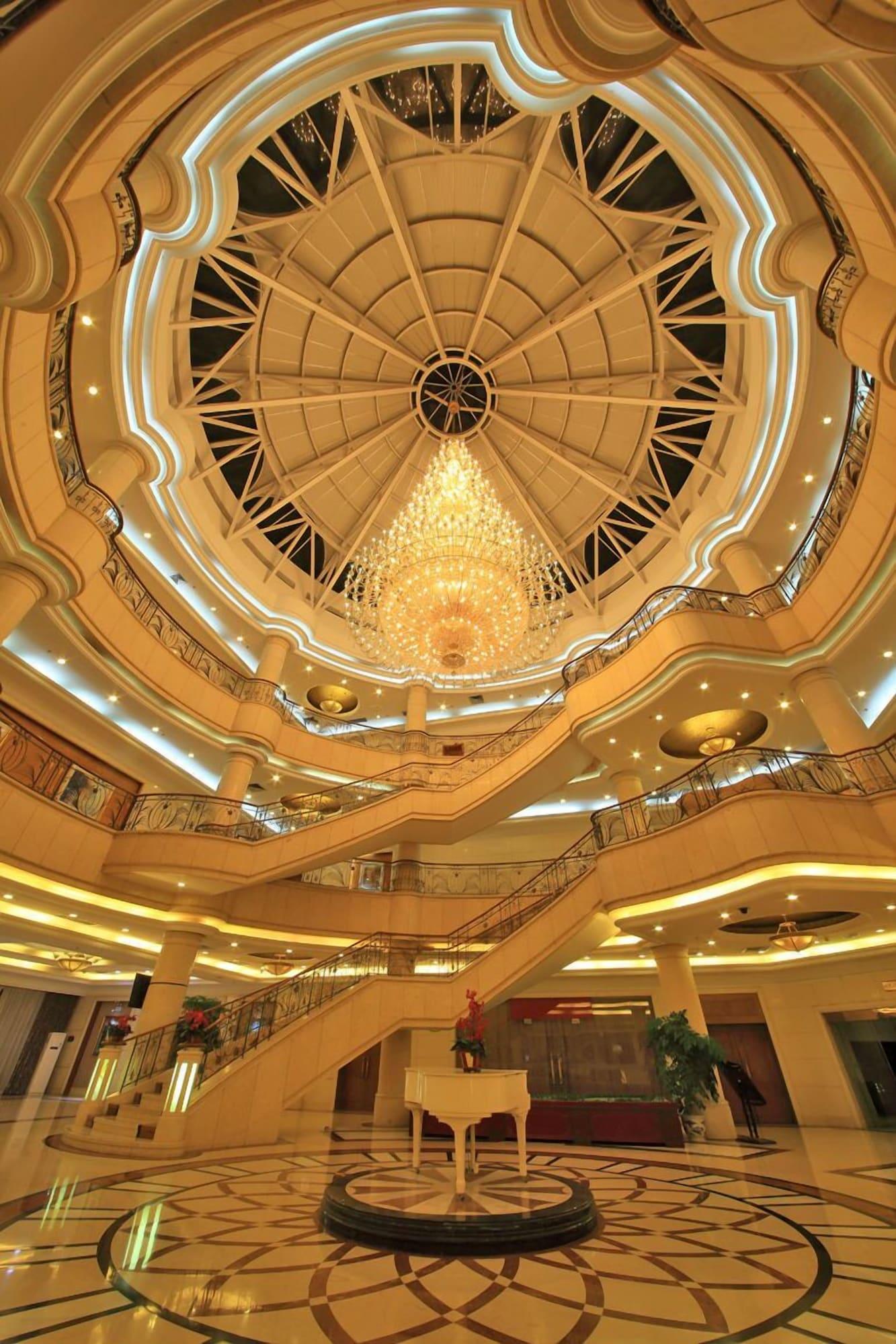 Vista Lobby Country Garden Phoenix Hotel Jingmen