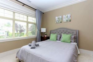 Alquiler Vacacional - Grand 4 Bedroom Vacation House near Vancouver Downtown