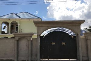 Alojamiento - Chibuba Airport Accomodation