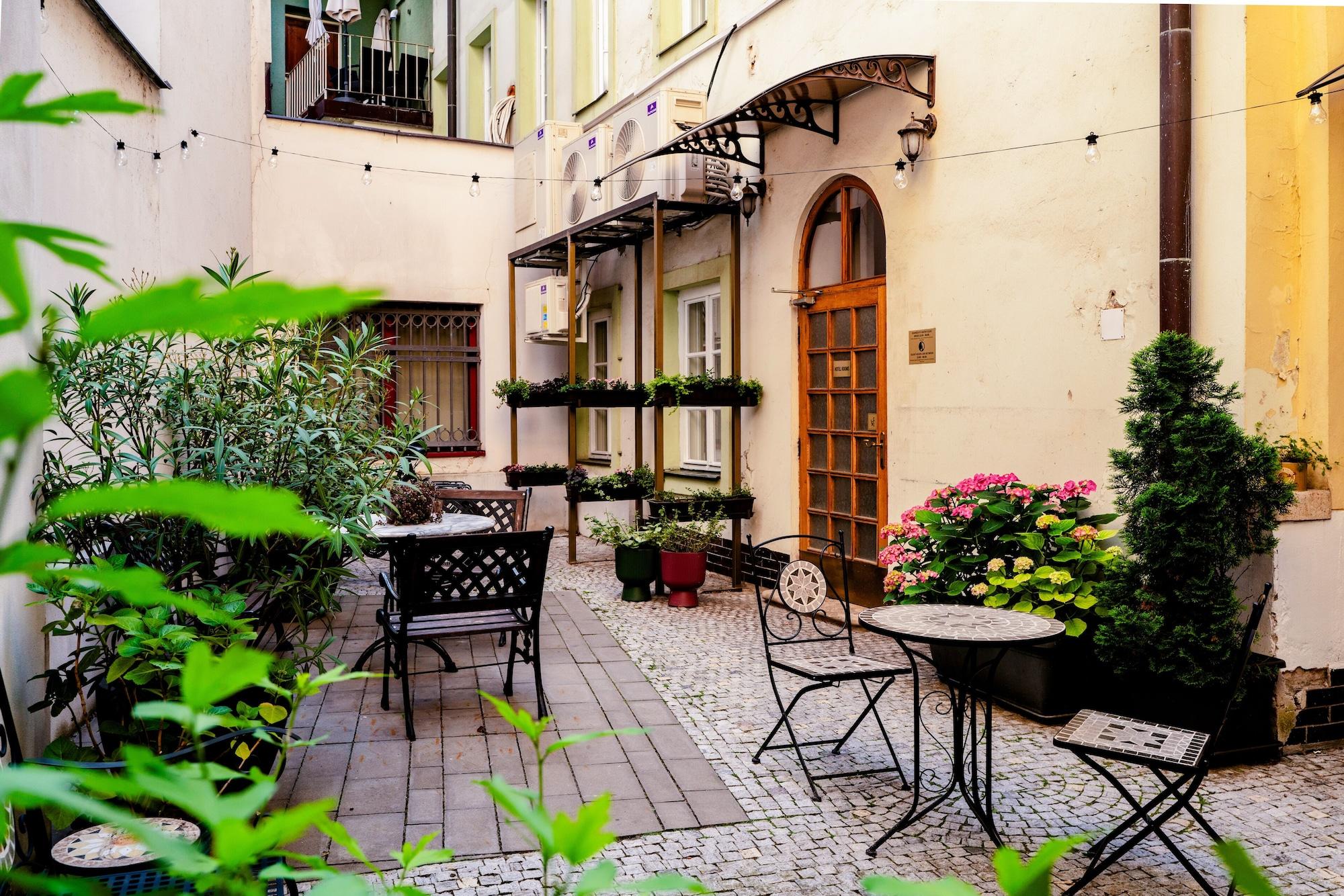 Equipamiento de Habitación BlueBell Hotel