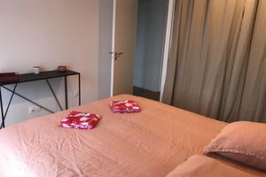 Alquiler Vacacional - La Maison d'Eugénie 2 to 6 pers with jacuzzi sea view, quiet location with large garden.