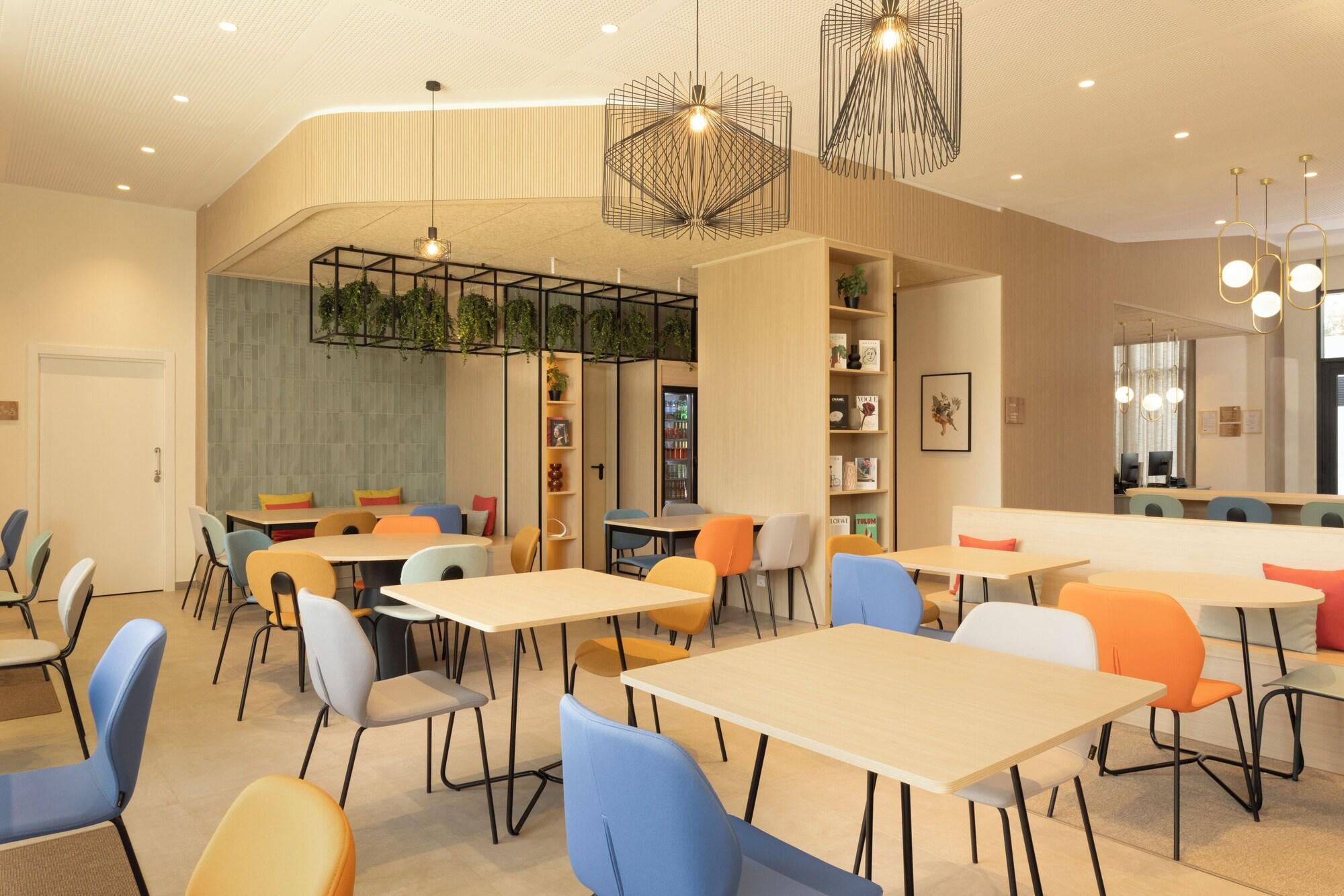 Restaurant Staybridge Suites & Apartments Malaga by IHG