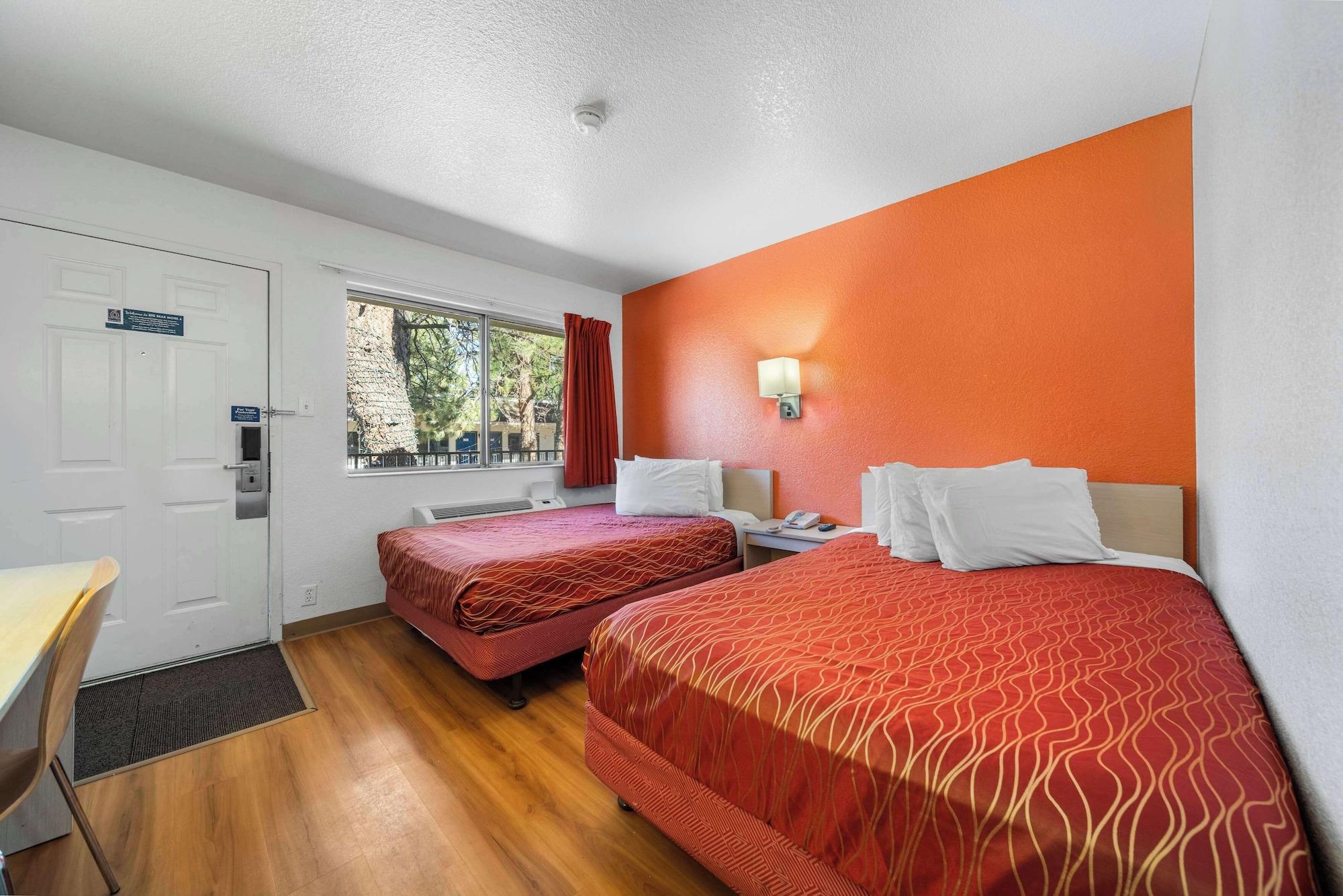 Habitación Motel 6 Big Bear Lake, CA