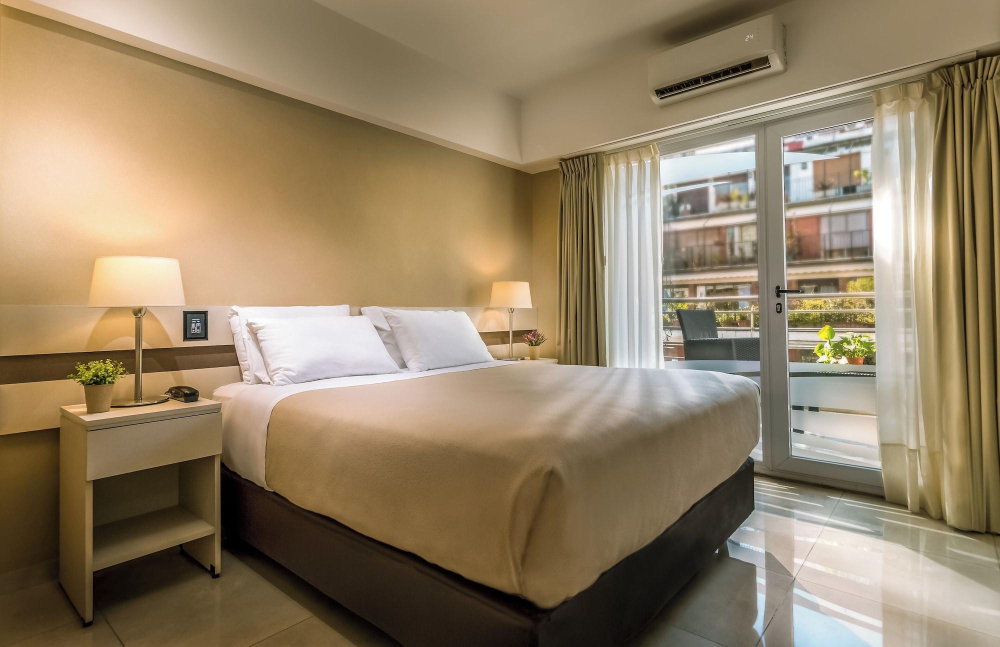 Varios Up Recoleta Hotel