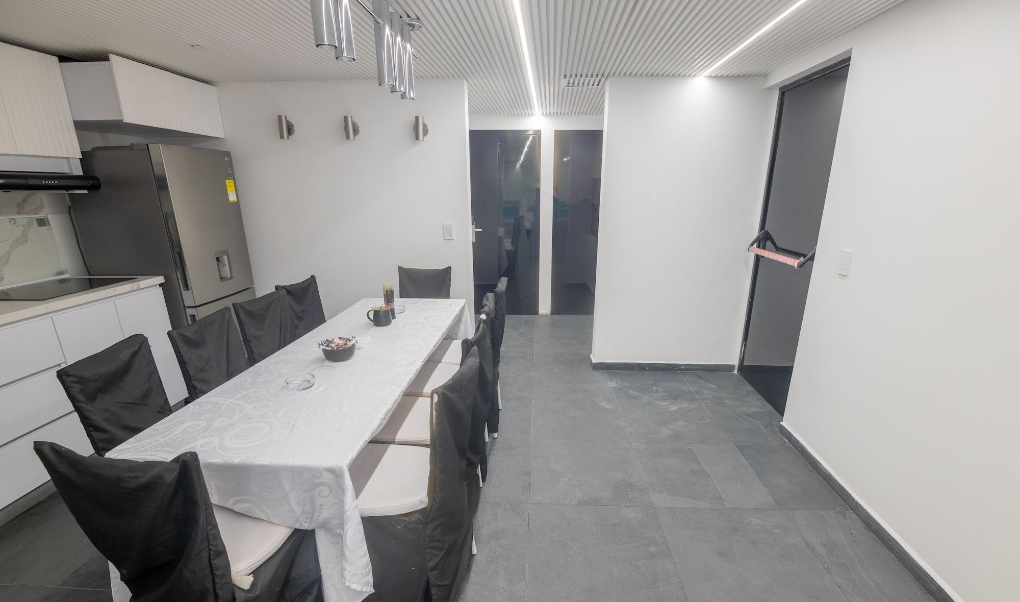 Equipamiento de Habitación 444 By Jds