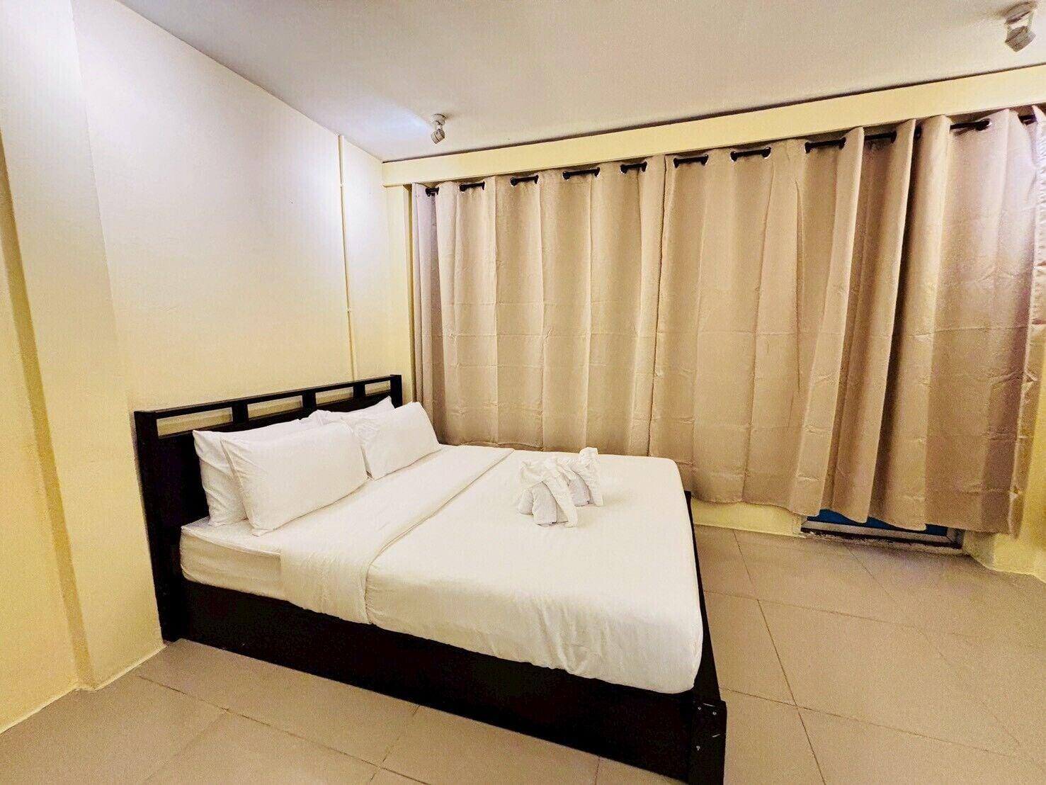 Habitación Sukhum Charoen Krung Tak-Sin guest house