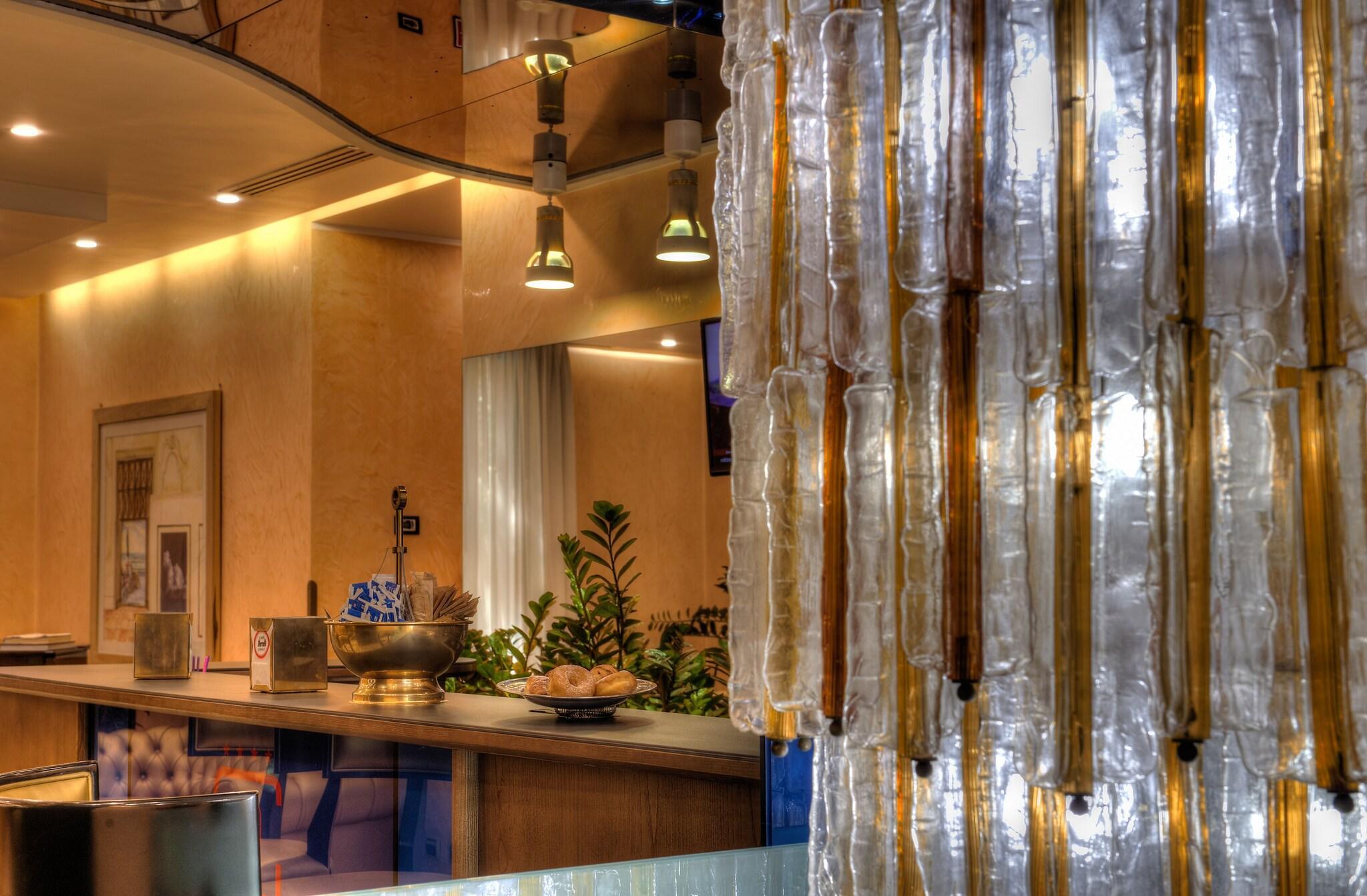Bar/Salón Central Park Hotel Modena