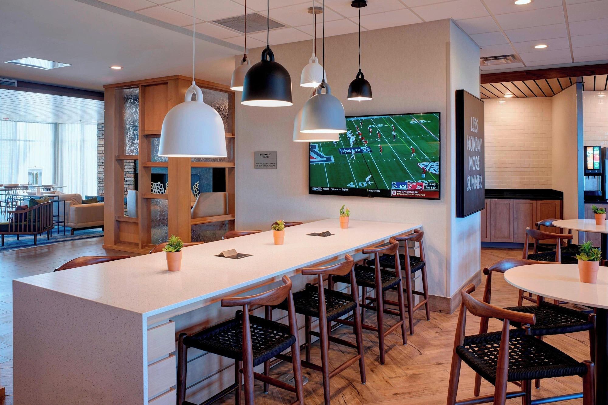 Restaurant Fairfield Inn & Suites by Marriott Columbus, IN