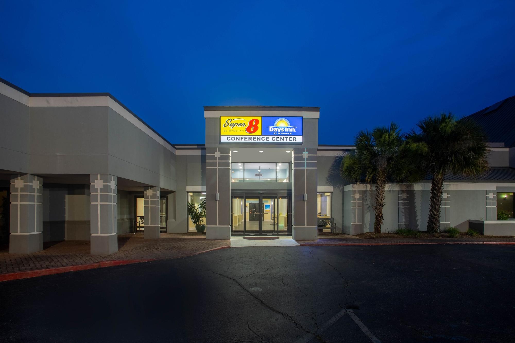 Varios Days Inn by Wyndham Mobile I-65