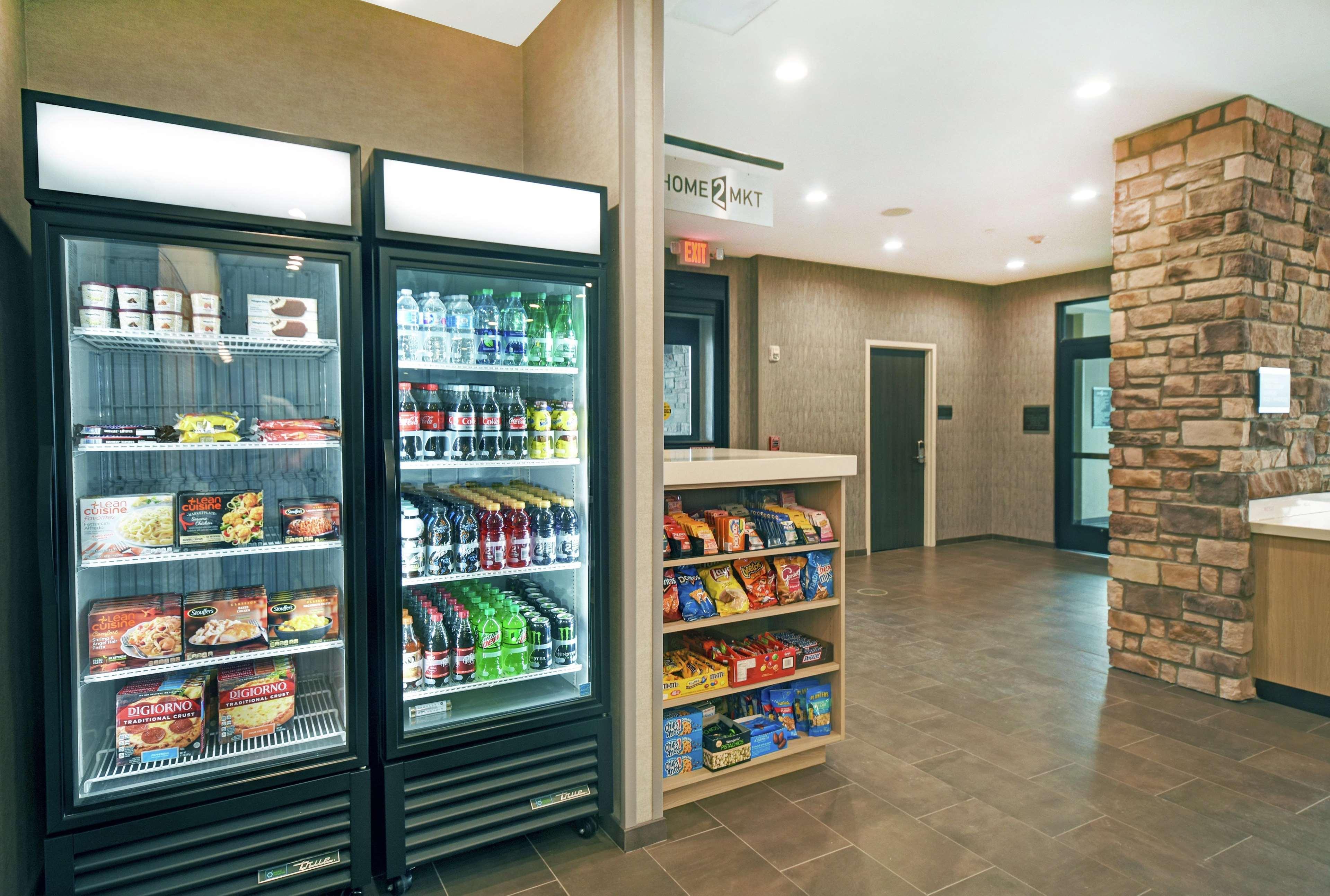Restaurant Home2 Suites by Hilton Beloit