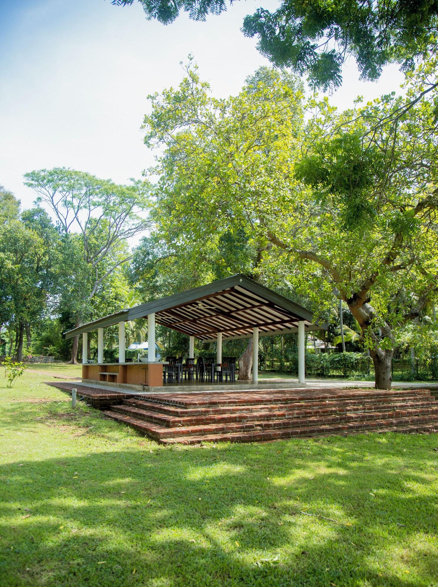 Vista Lobby Governors Camp Udawalawe