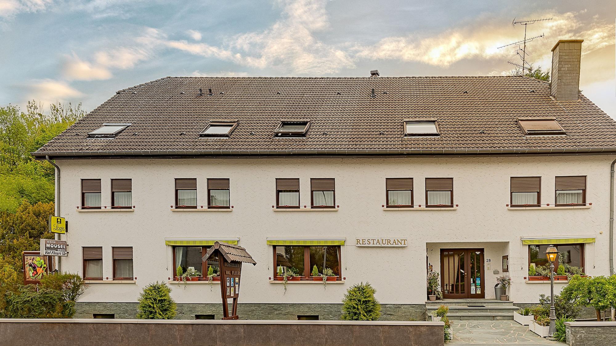 Vista Exterior Hostellerie Val Fleuri