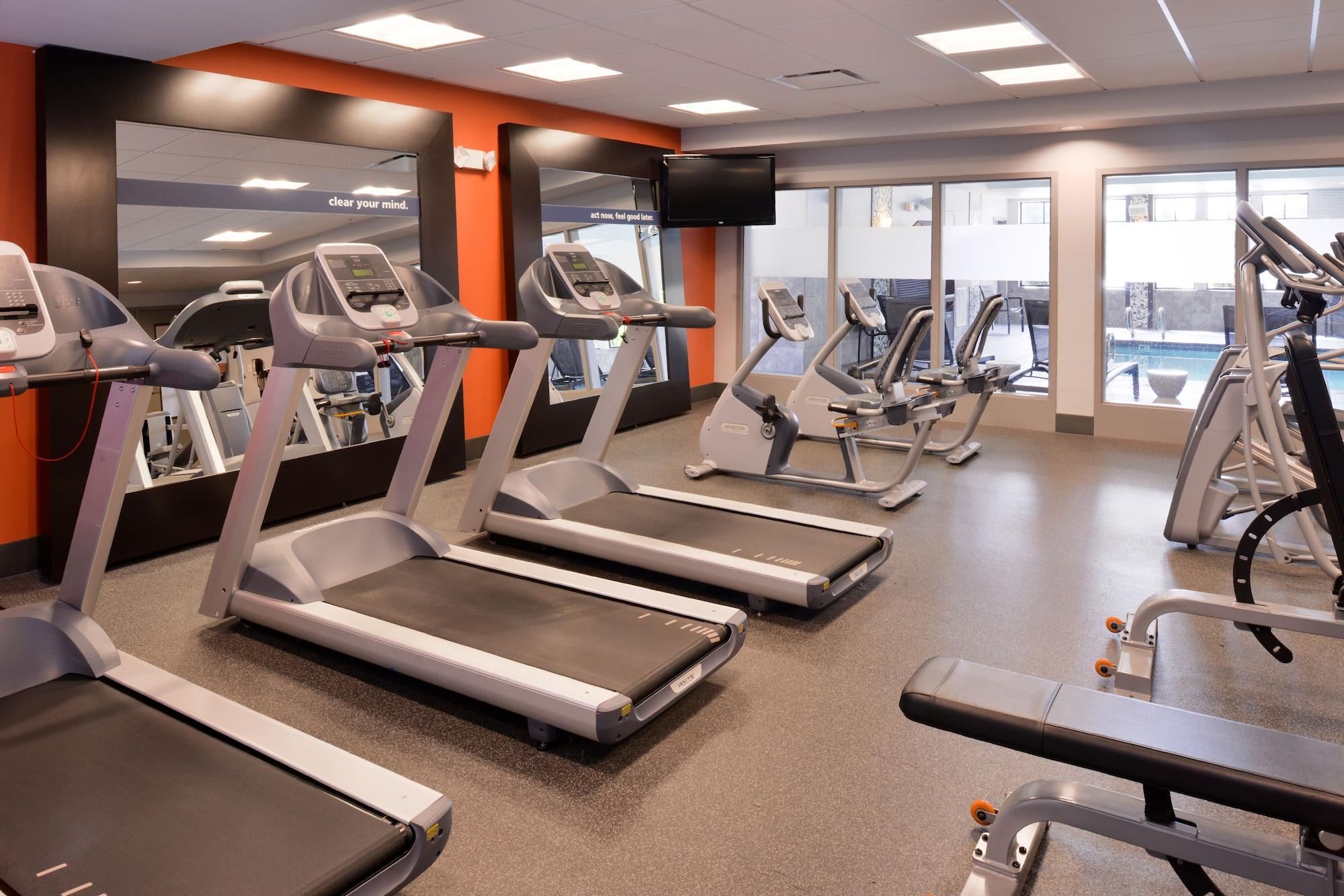 Gimnasio Hampton Inn & Suites DuPont