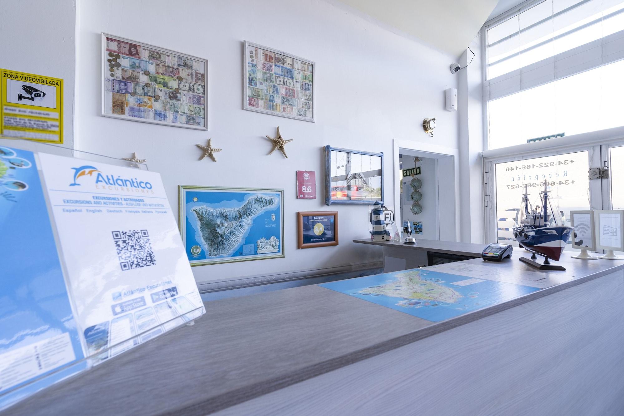 Vista Lobby Hostel Neon Tenerife