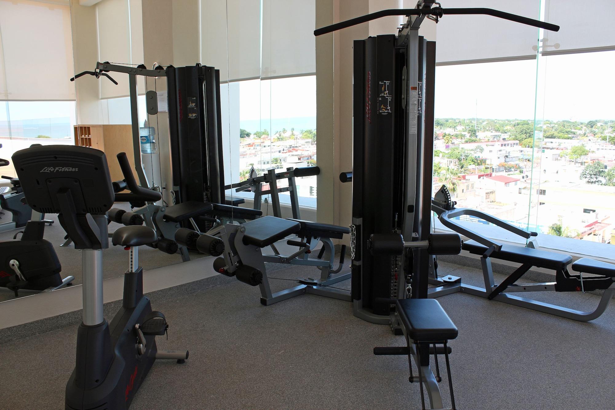 Gimnasio Fiesta Inn Chetumal Hotel