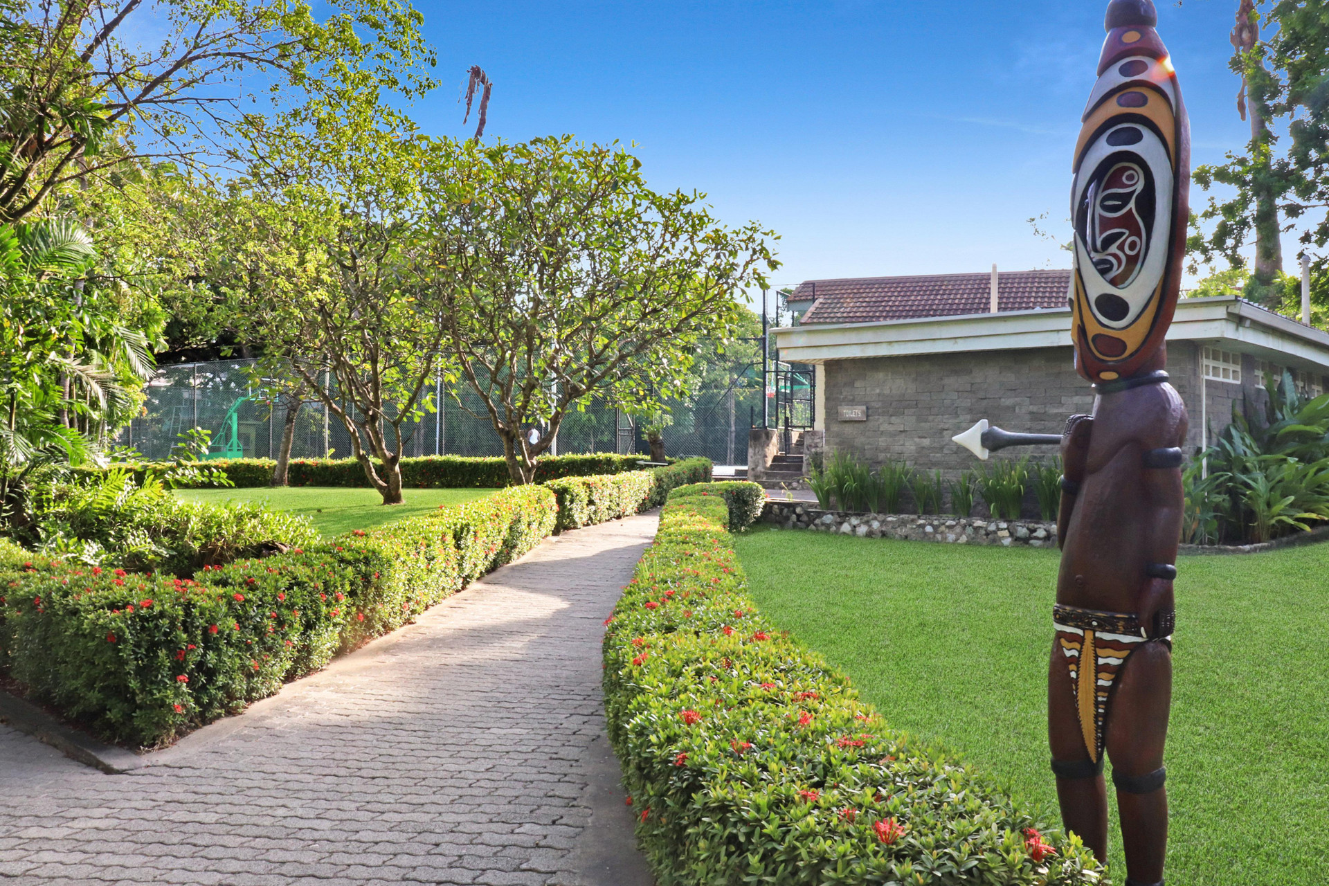 Vista Exterior Holiday Inn Port Moresby by IHG