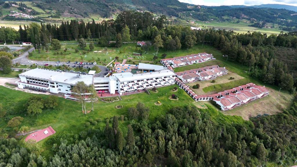 Vista Exterior D'Acosta Hotel Sochagota