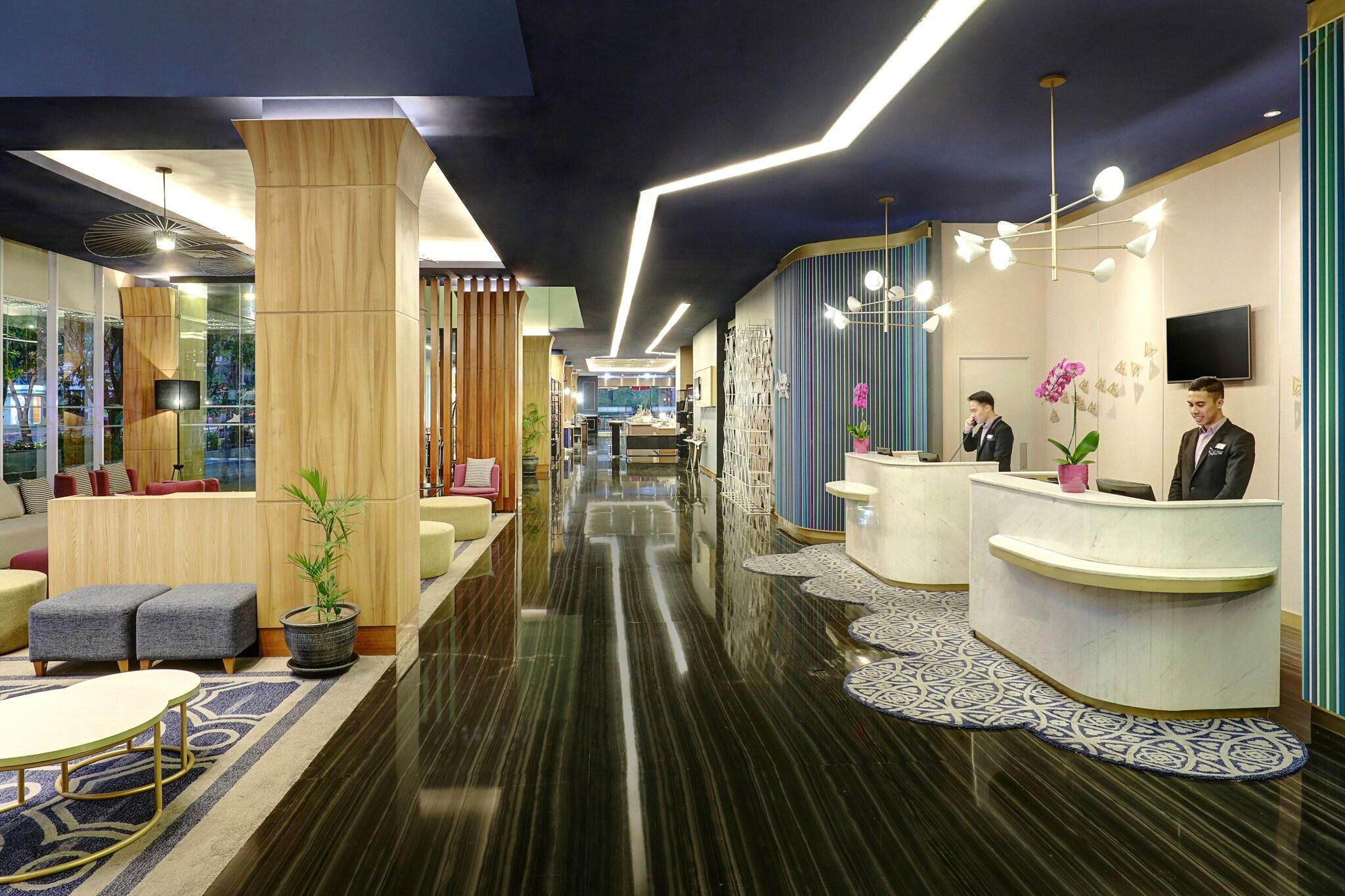 Vista Lobby Mercure Bandung Nexa Supratman