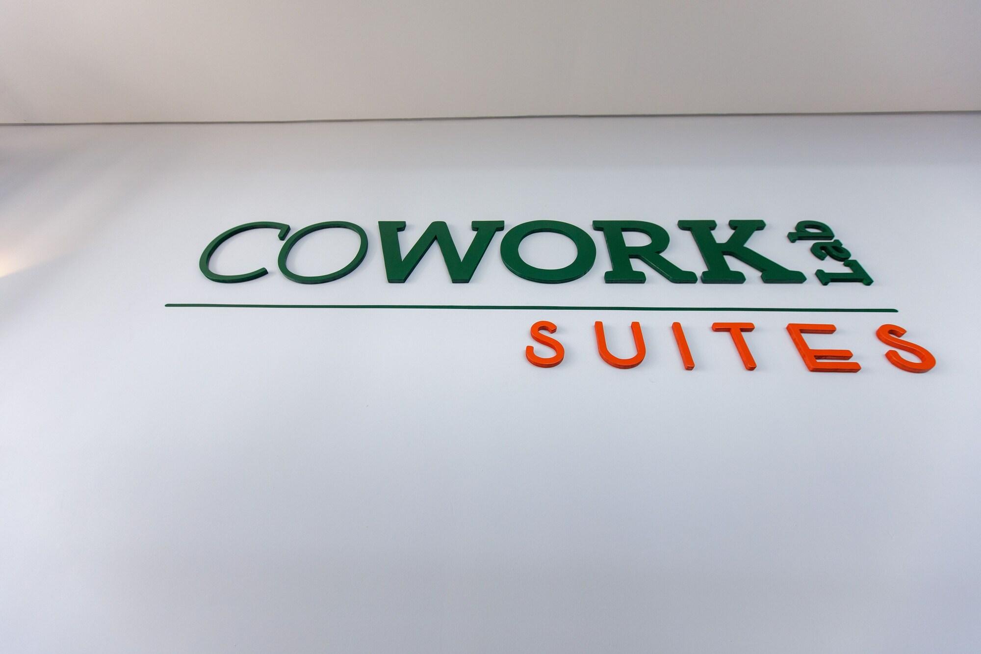 Vista Lobby Cowork Lab Suites