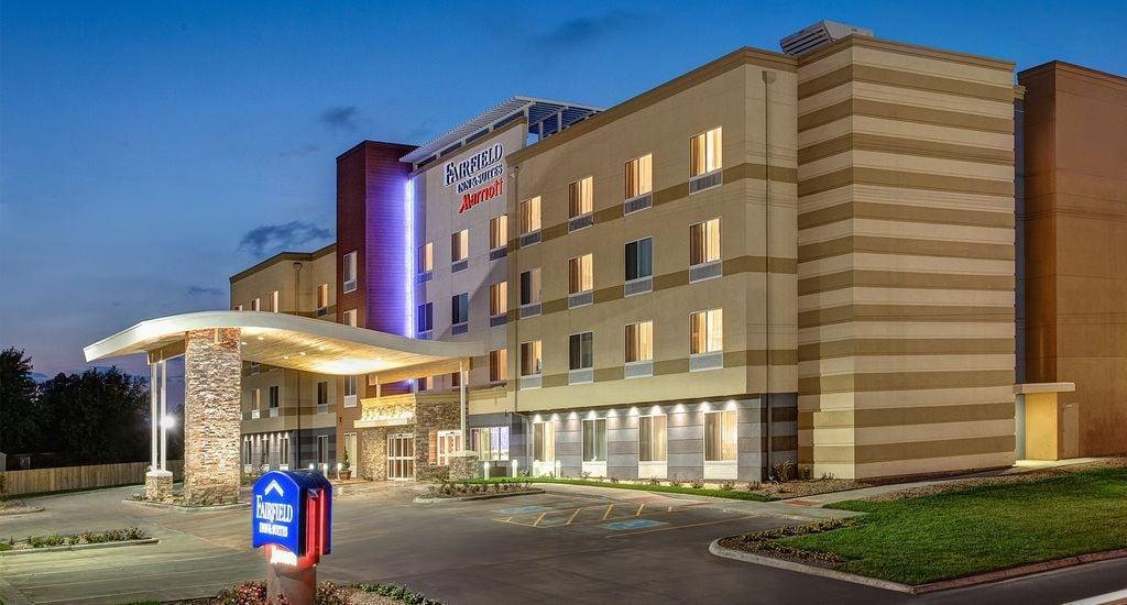 Vista Exterior Fairfield Inn & Suites by Marriott Edmonton North