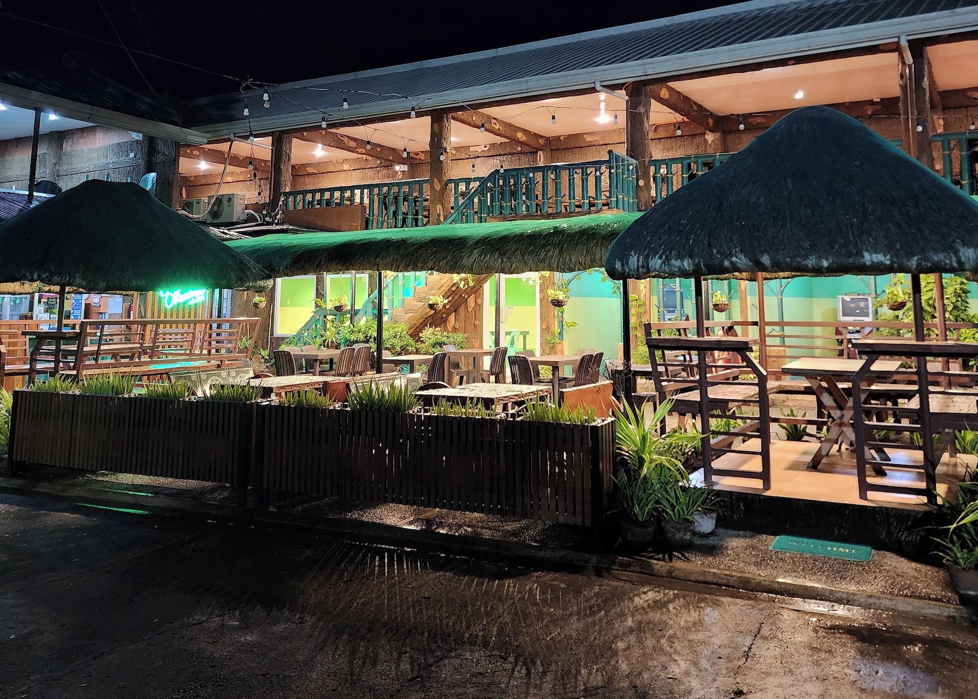 Restaurant Green Meadows Hotel & Restaurant