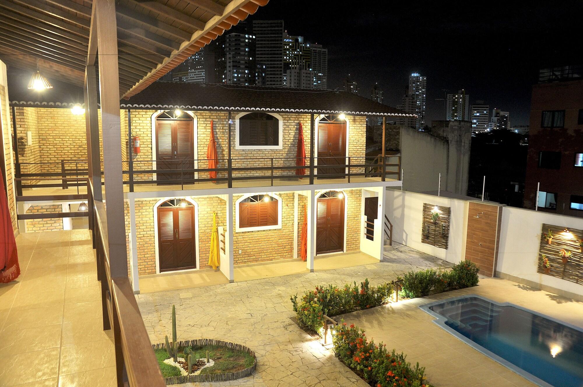 Vista Exterior Oxente Travel