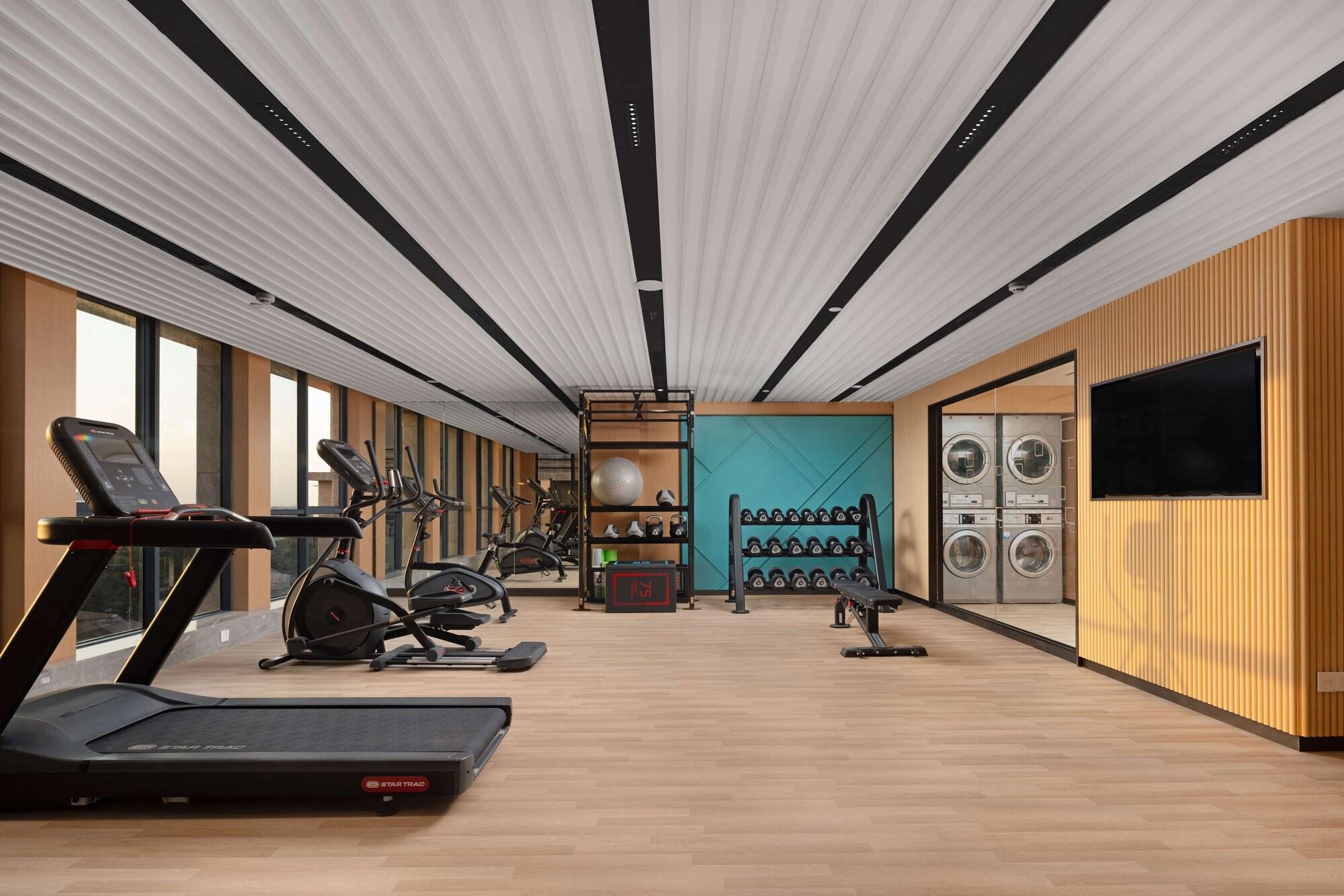 Gimnasio Hilton Garden Inn Jiangmen Xinhui