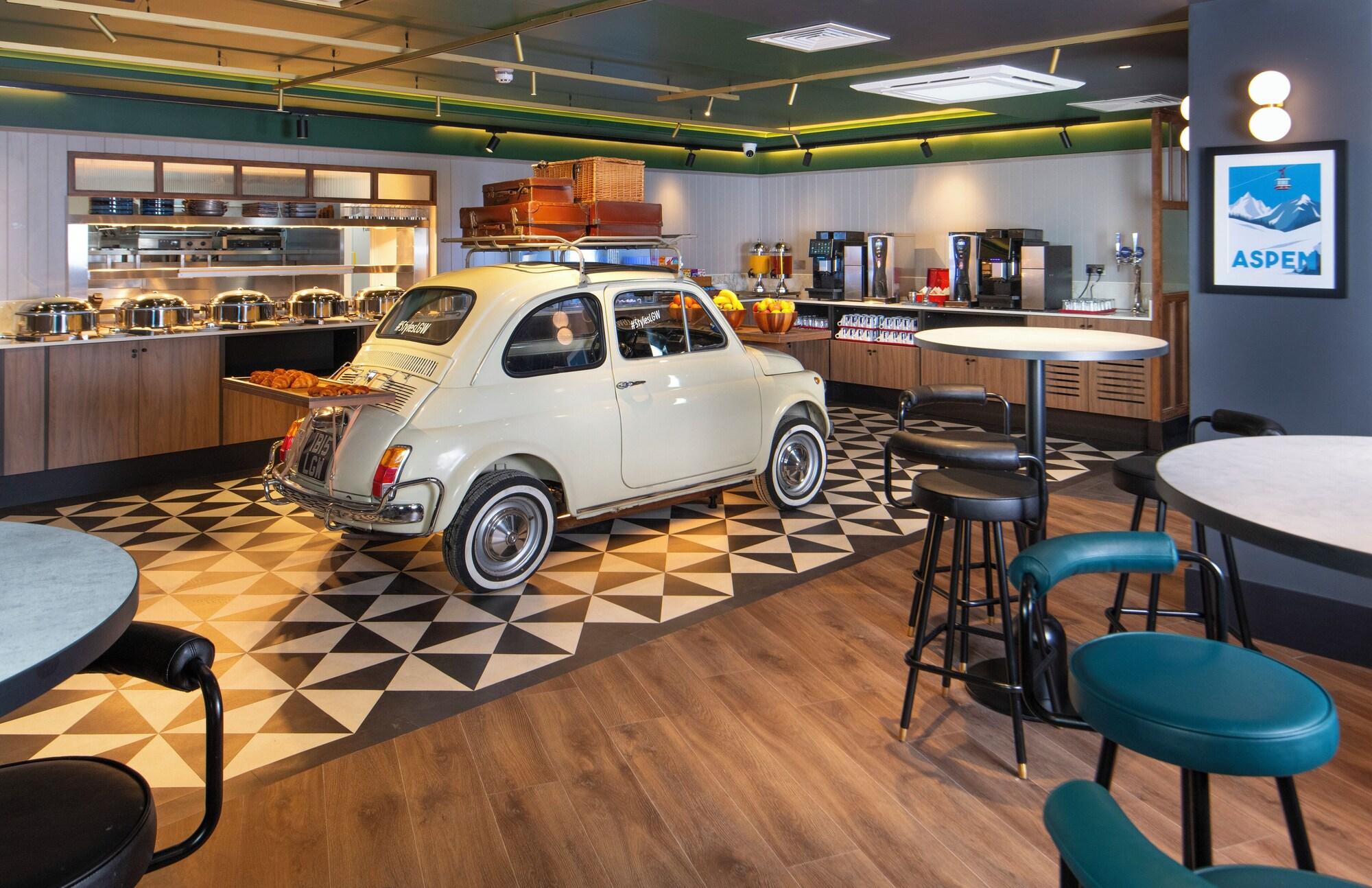 Restaurant Ibis Styles London Gatwick Airport