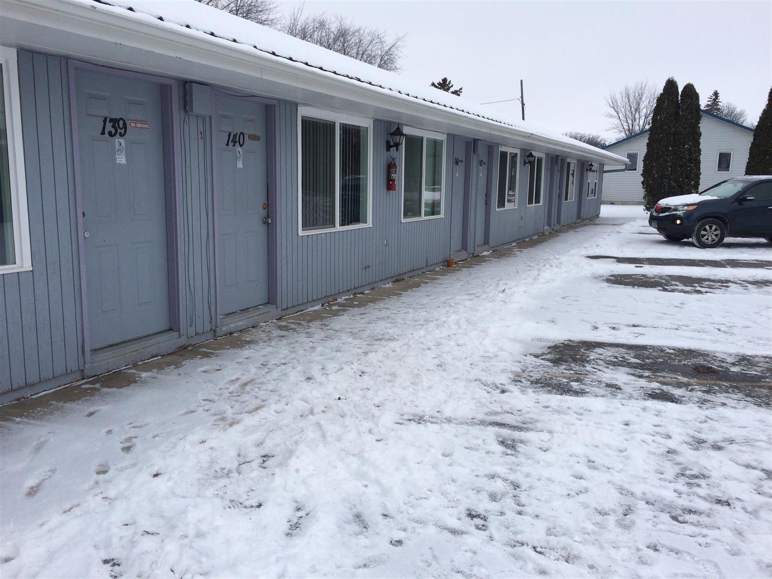 Vista Exterior Custom Stay Thief River Falls