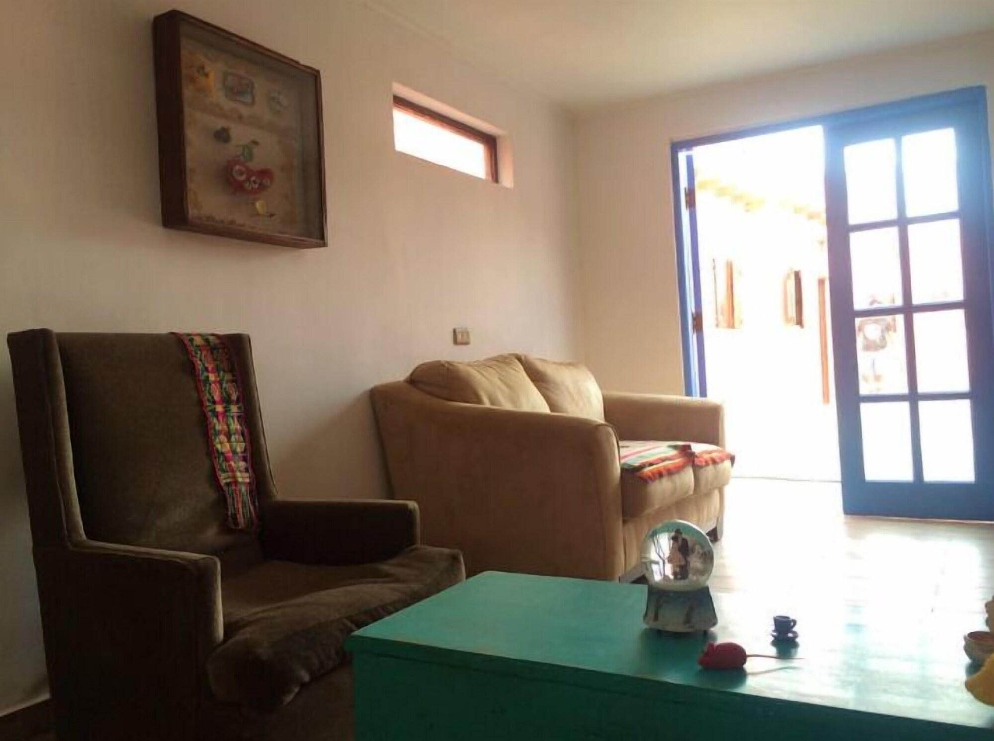 Vista Lobby Hostal Montepardo