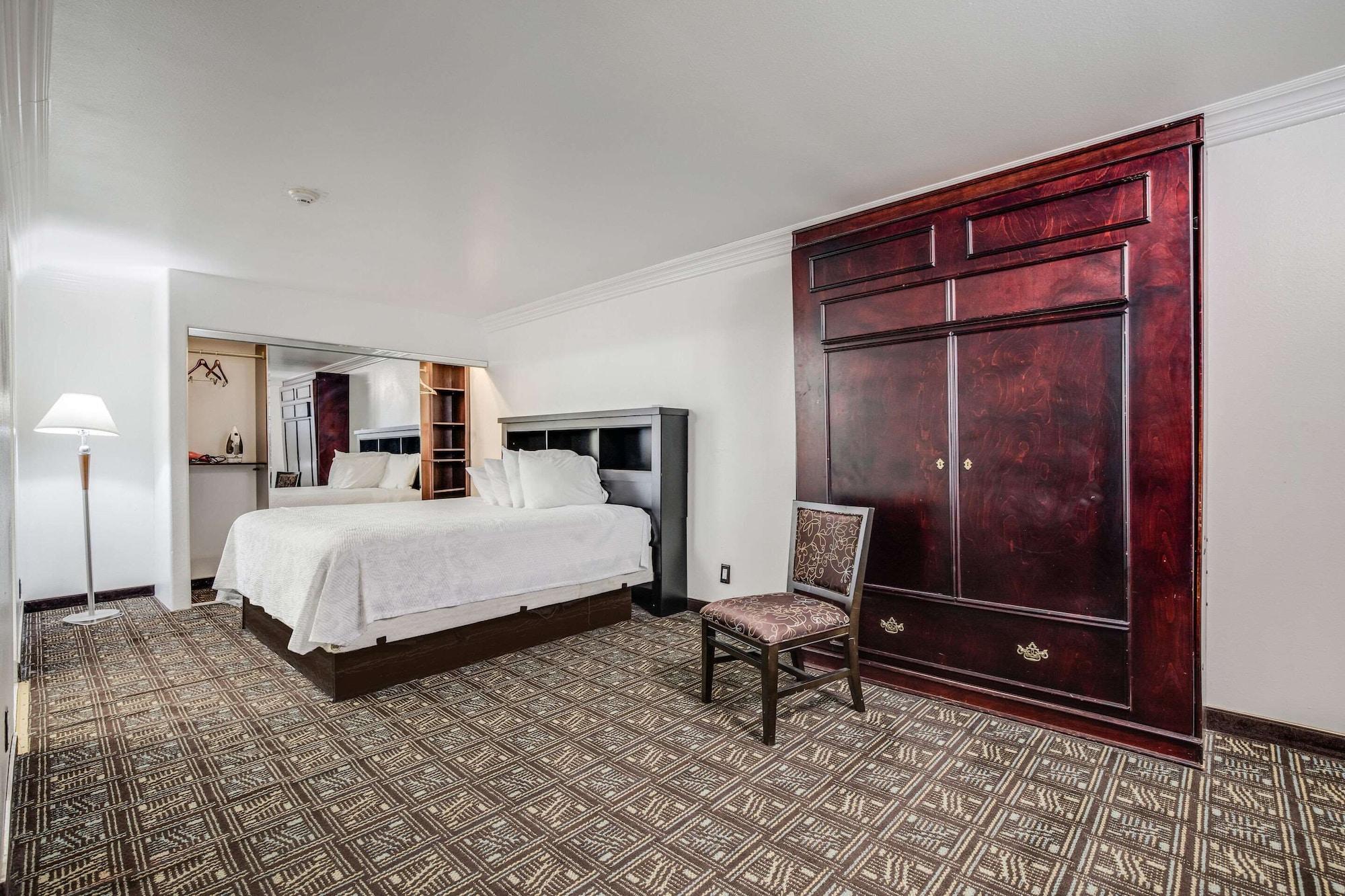 Habitación Rodeway Inn Old Town Temecula