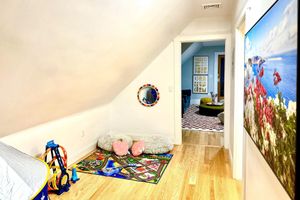 Alquiler Vacacional - Family Retreat - Stunning 5BR-2BA with Parking/ Near Savin Hill Station