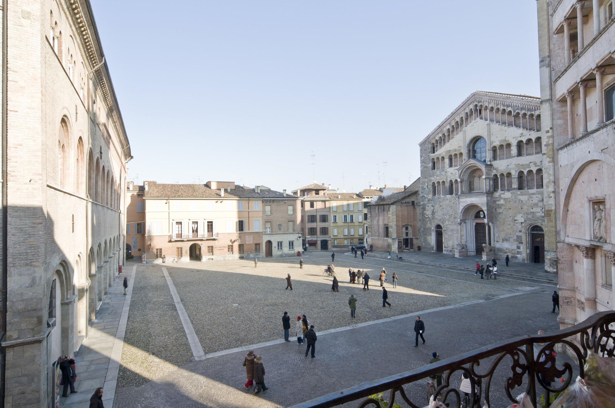 Varios Palazzo Dalla Rosa Prati